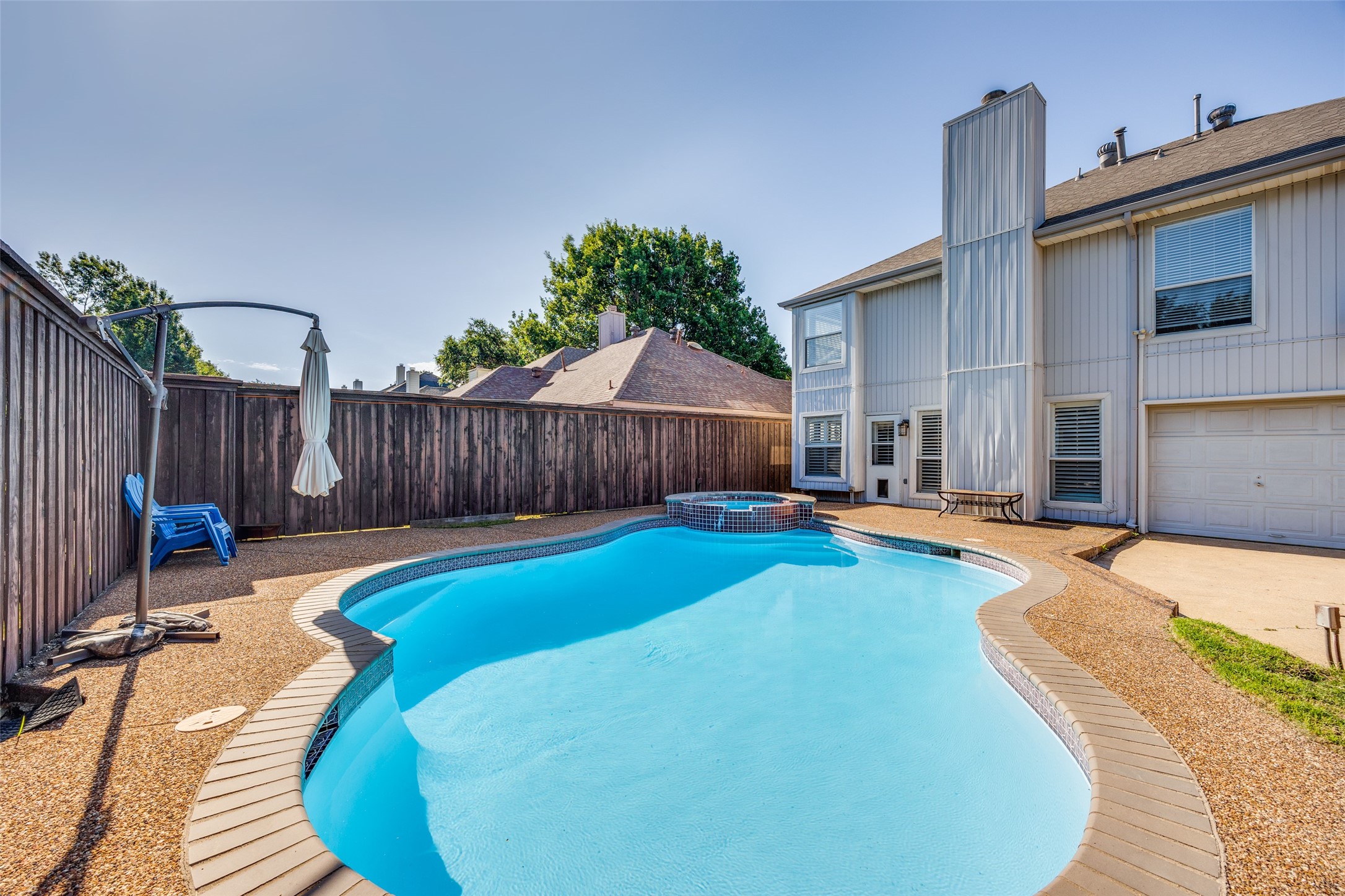 1115 Holly Drive