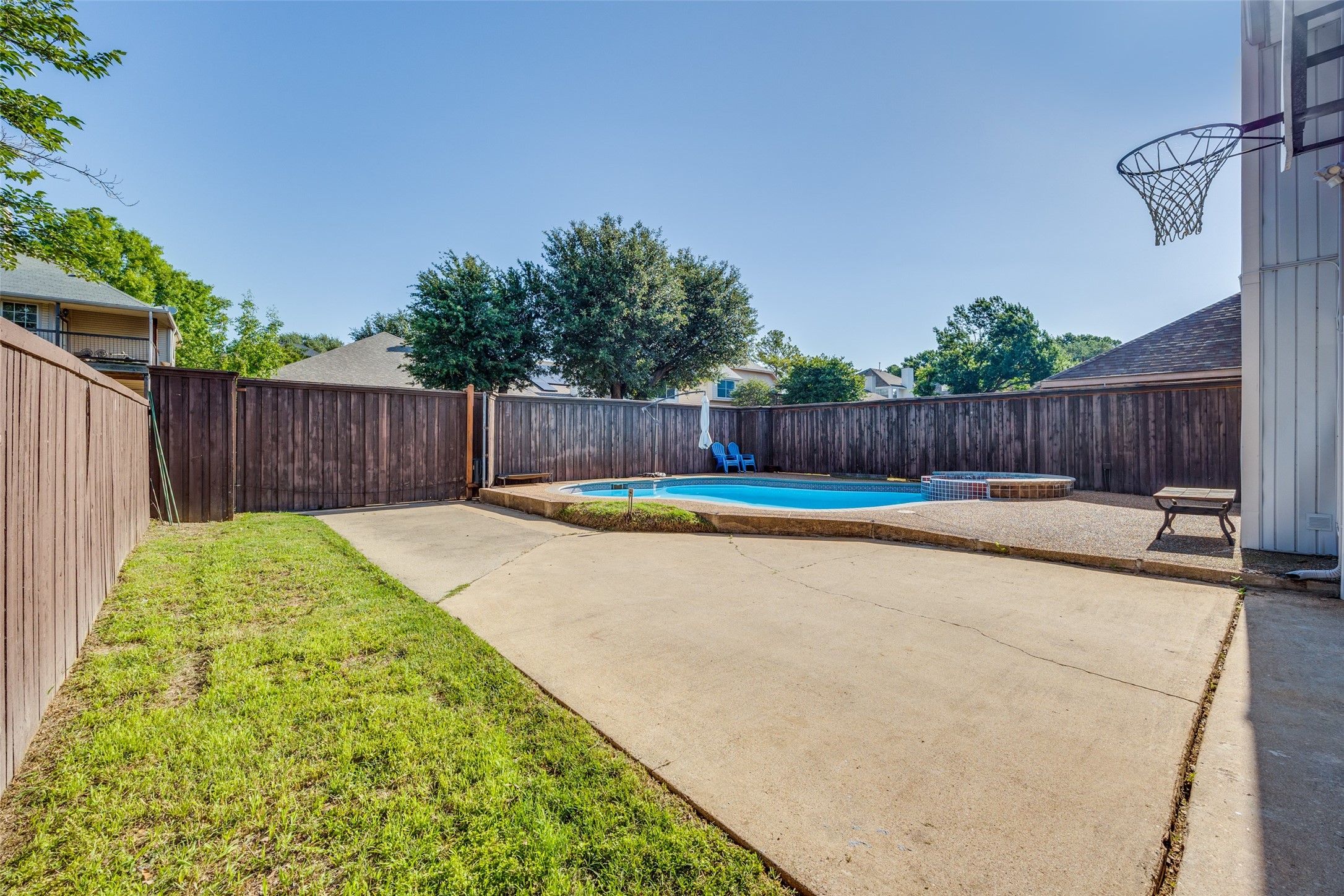 1115 Holly Drive