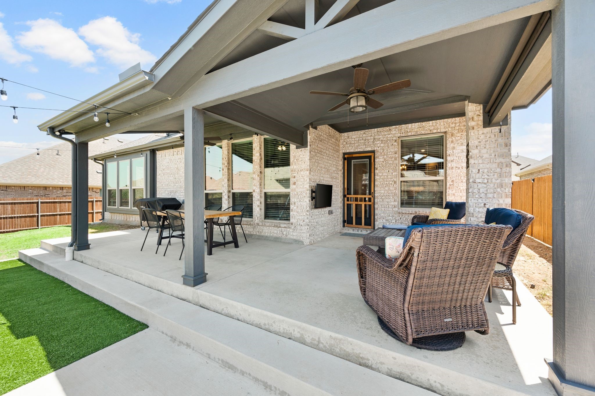 923 Timber Ridge Drive