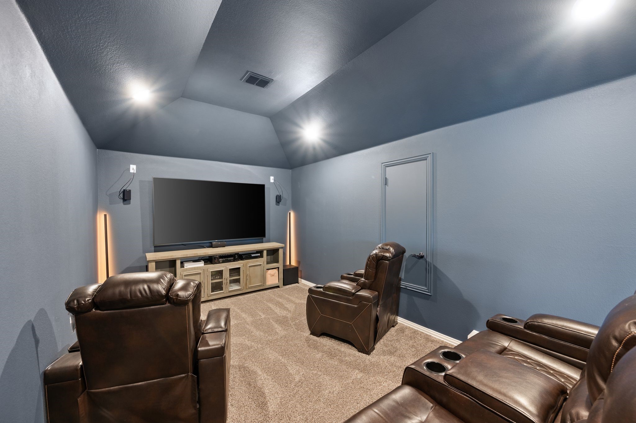 923 Timber Ridge Drive