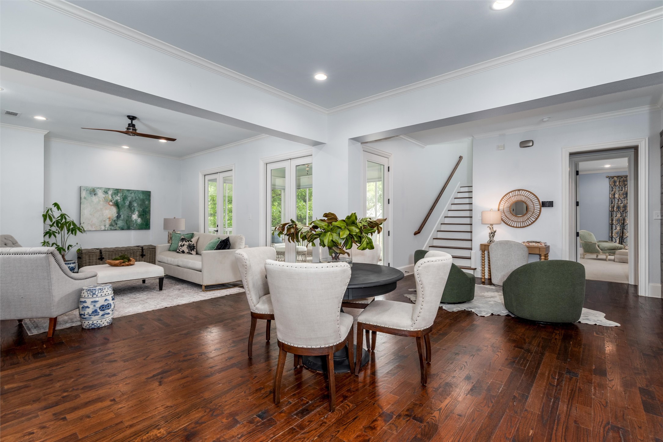 812 Baker Street