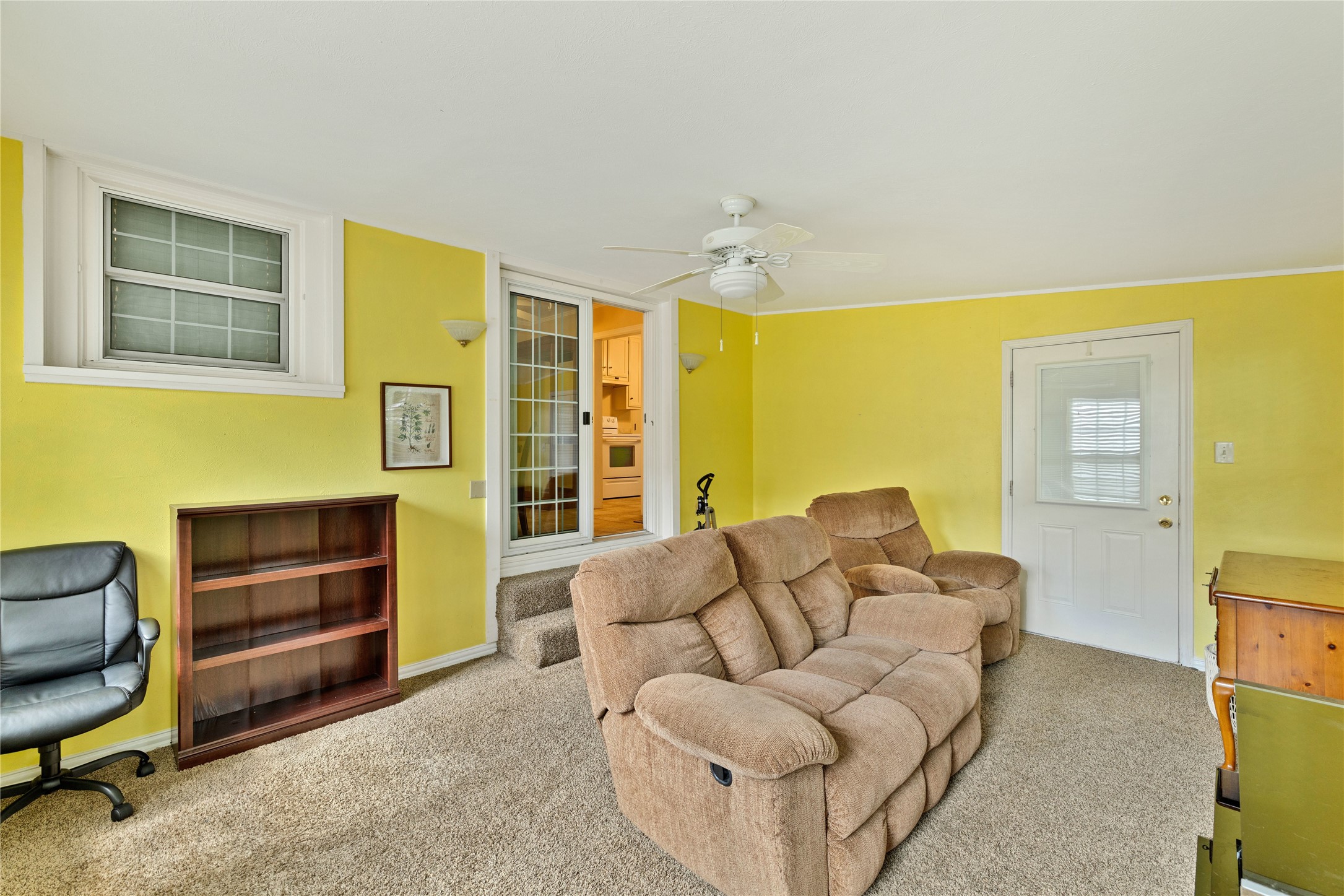 4113 Crestview Drive