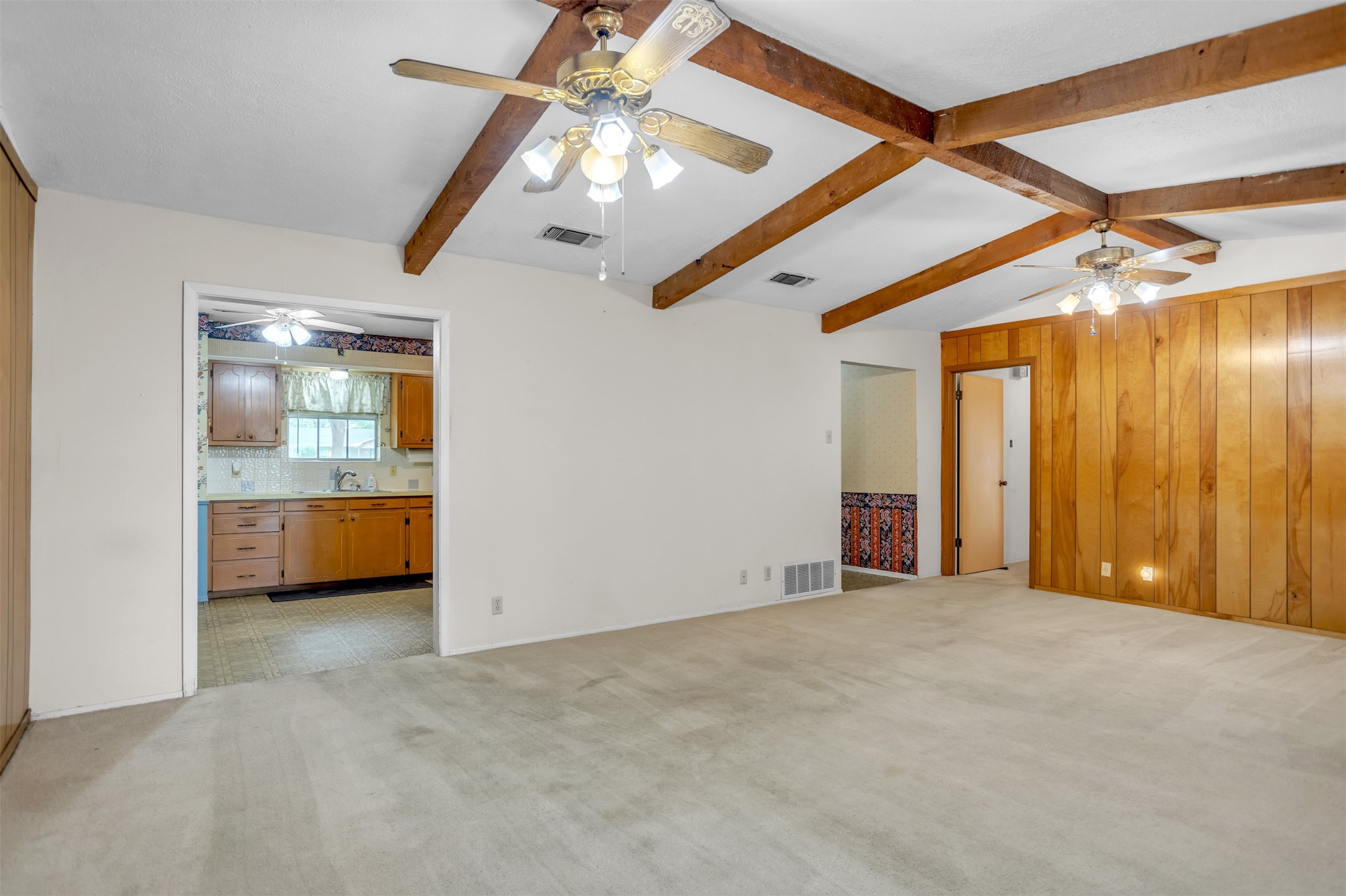 3307 County Road 2176