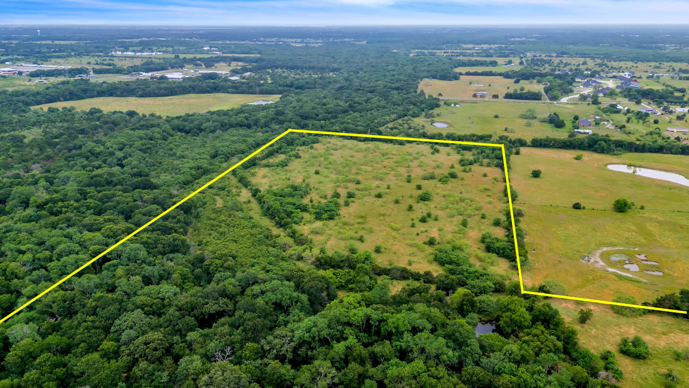 3307 County Road 2176