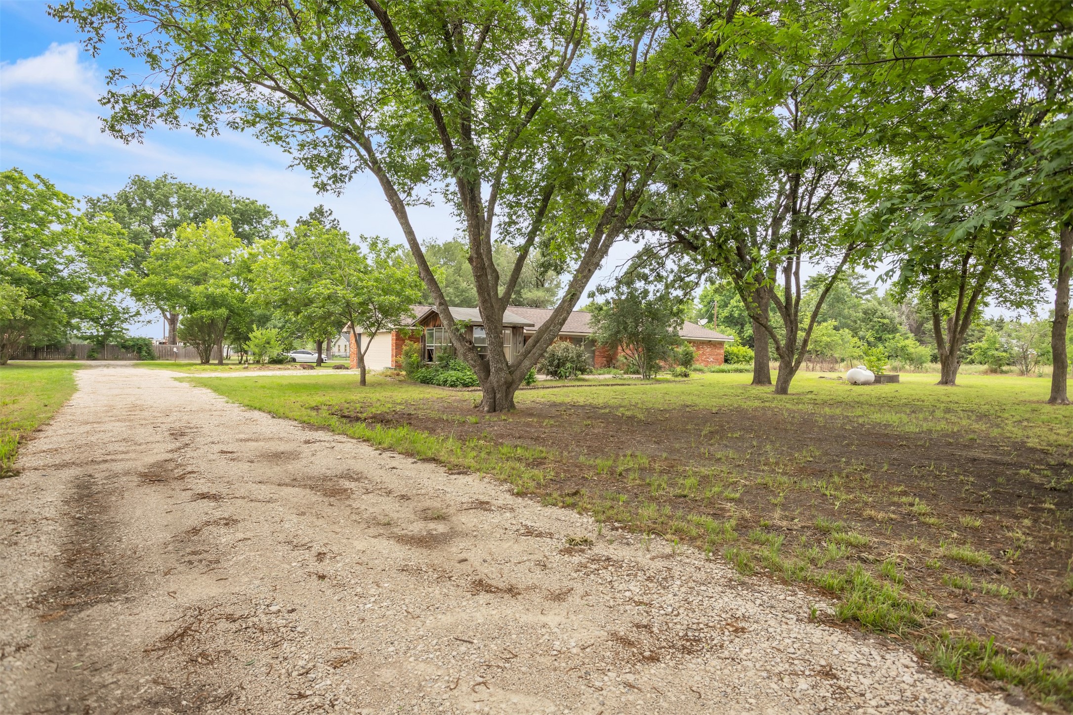 3307 County Road 2176