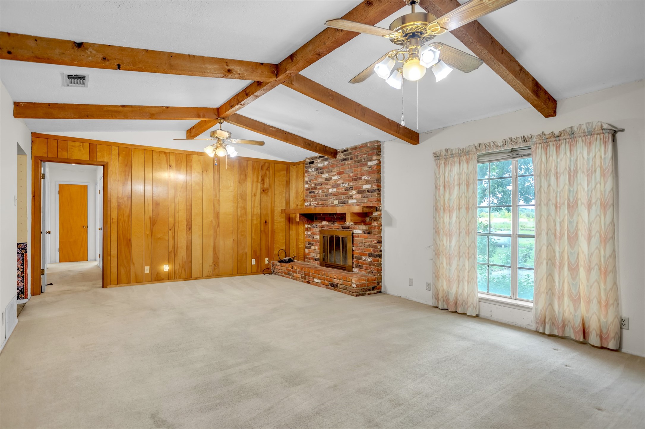 3307 County Road 2176