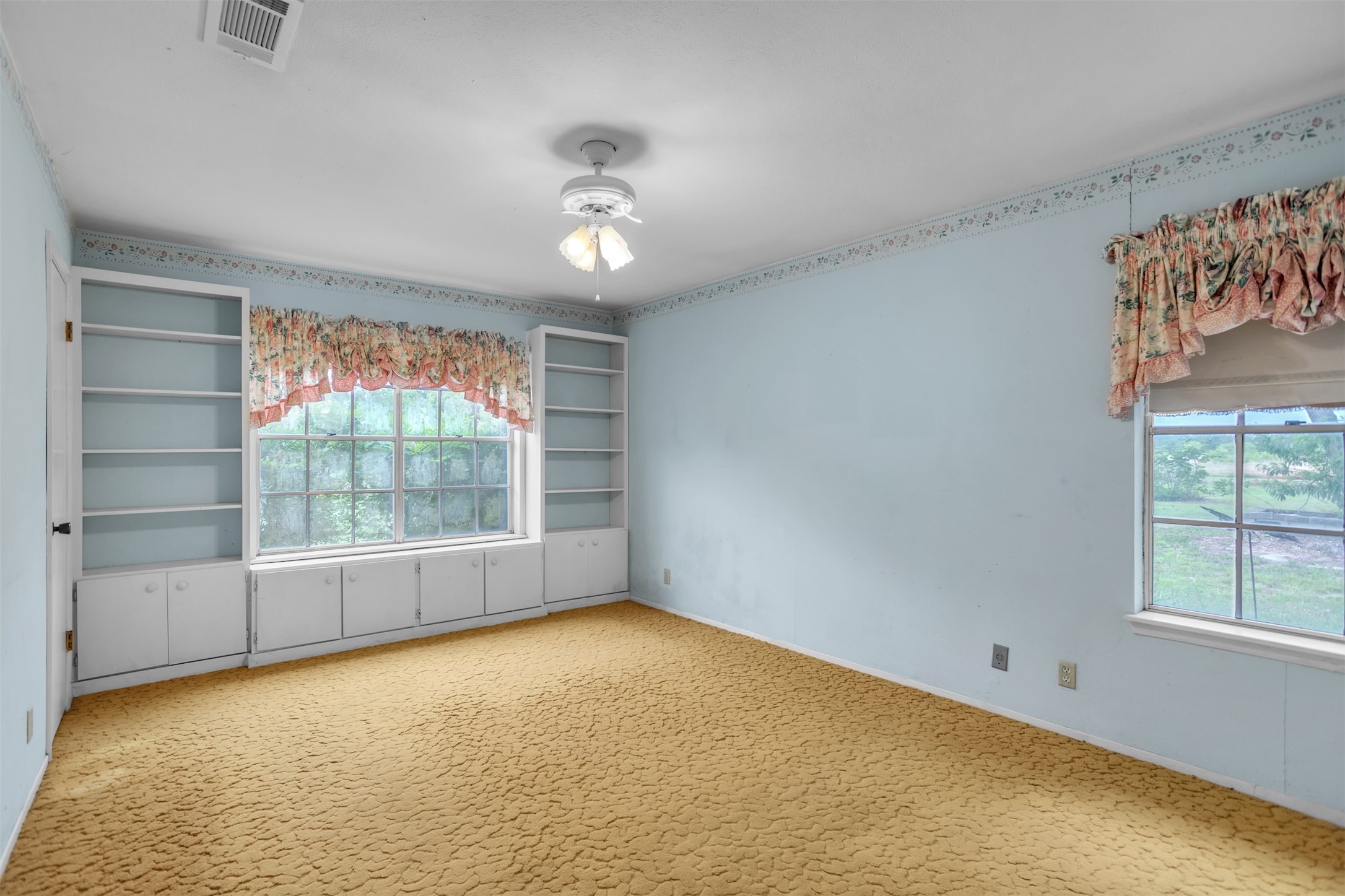 3307 County Road 2176