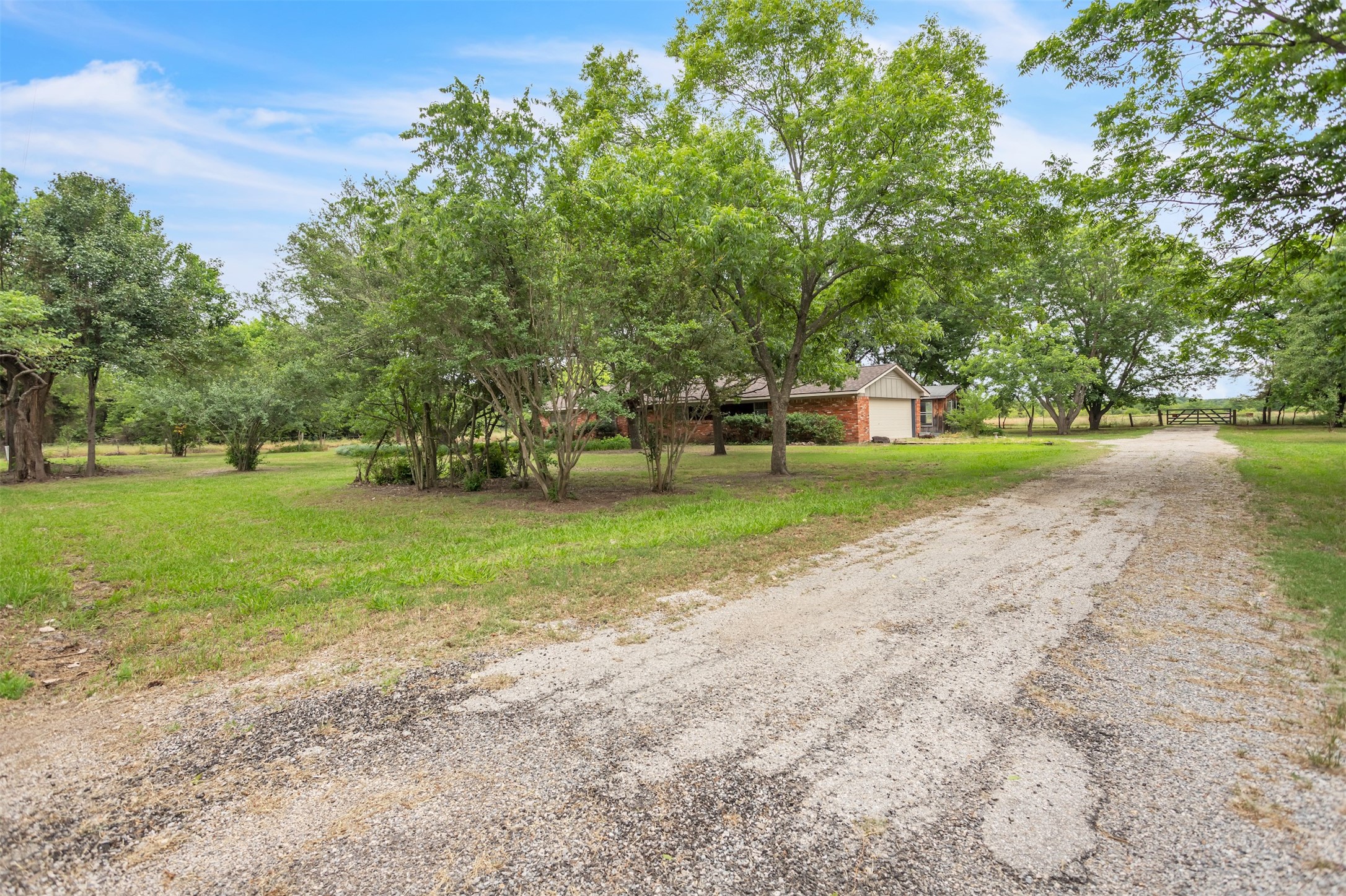 3307 County Road 2176