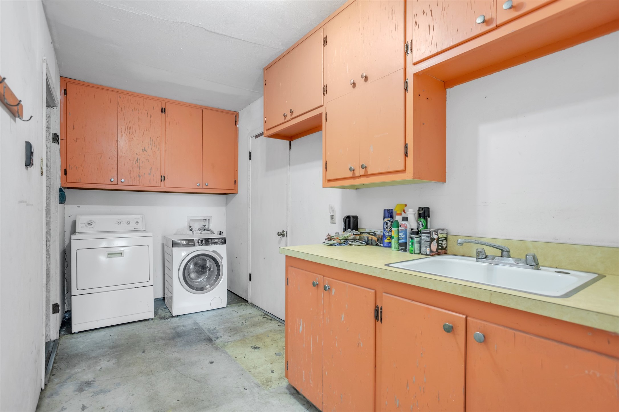 3307 County Road 2176