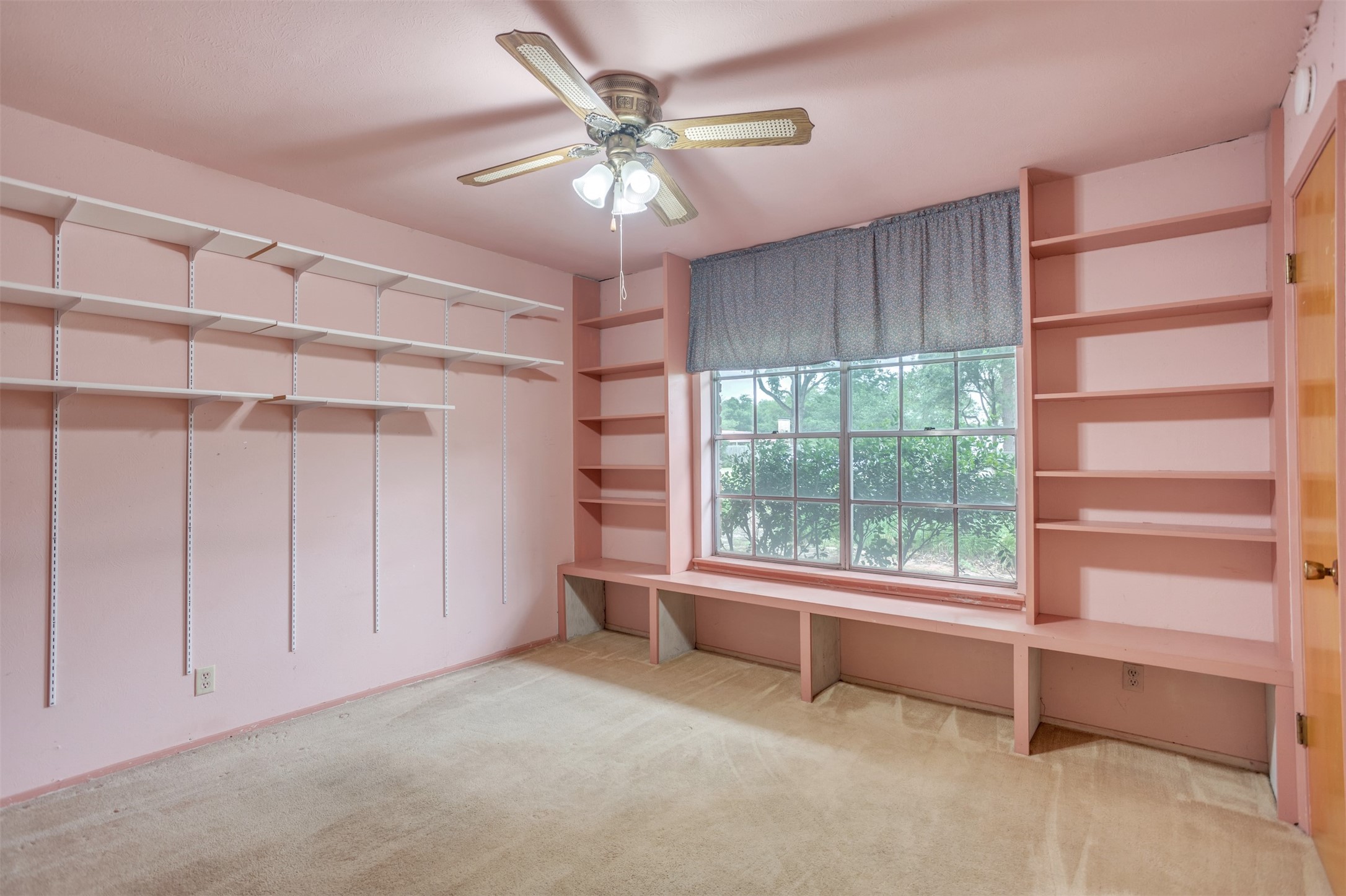 3307 County Road 2176