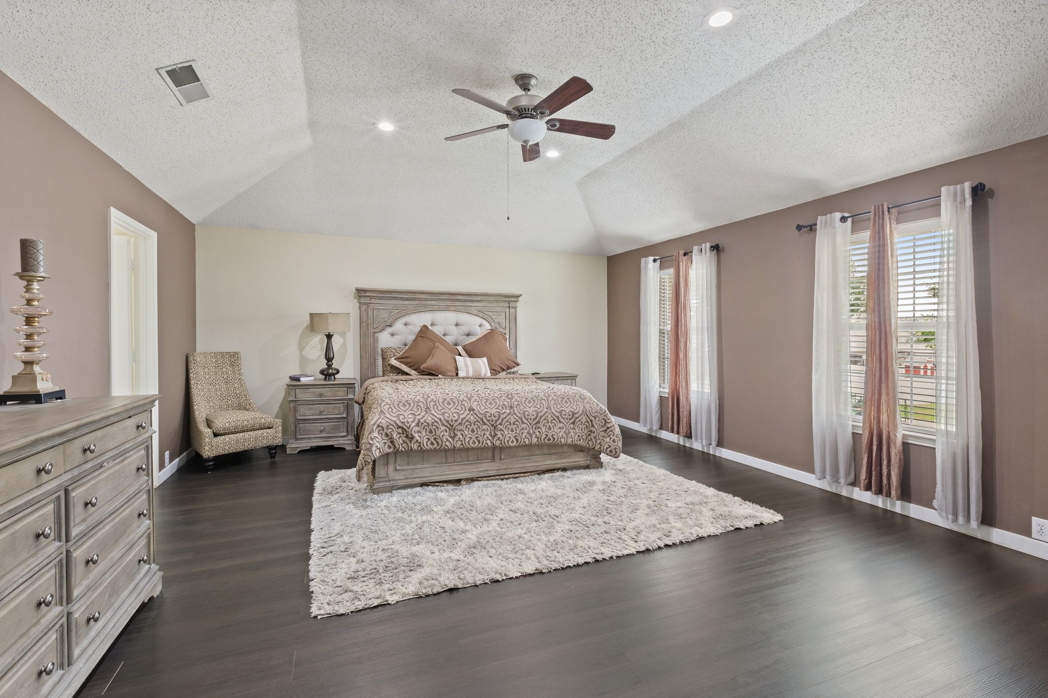 1317 Woodthorpe Drive