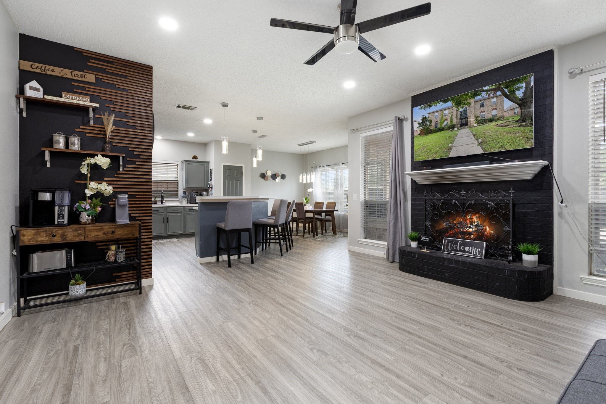 1317 Woodthorpe Drive