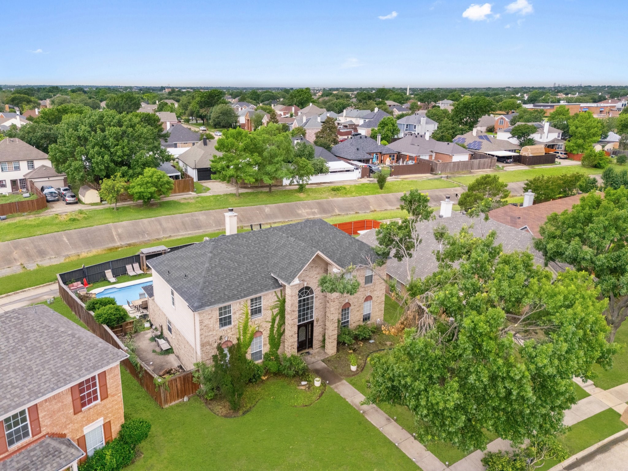 1317 Woodthorpe Drive