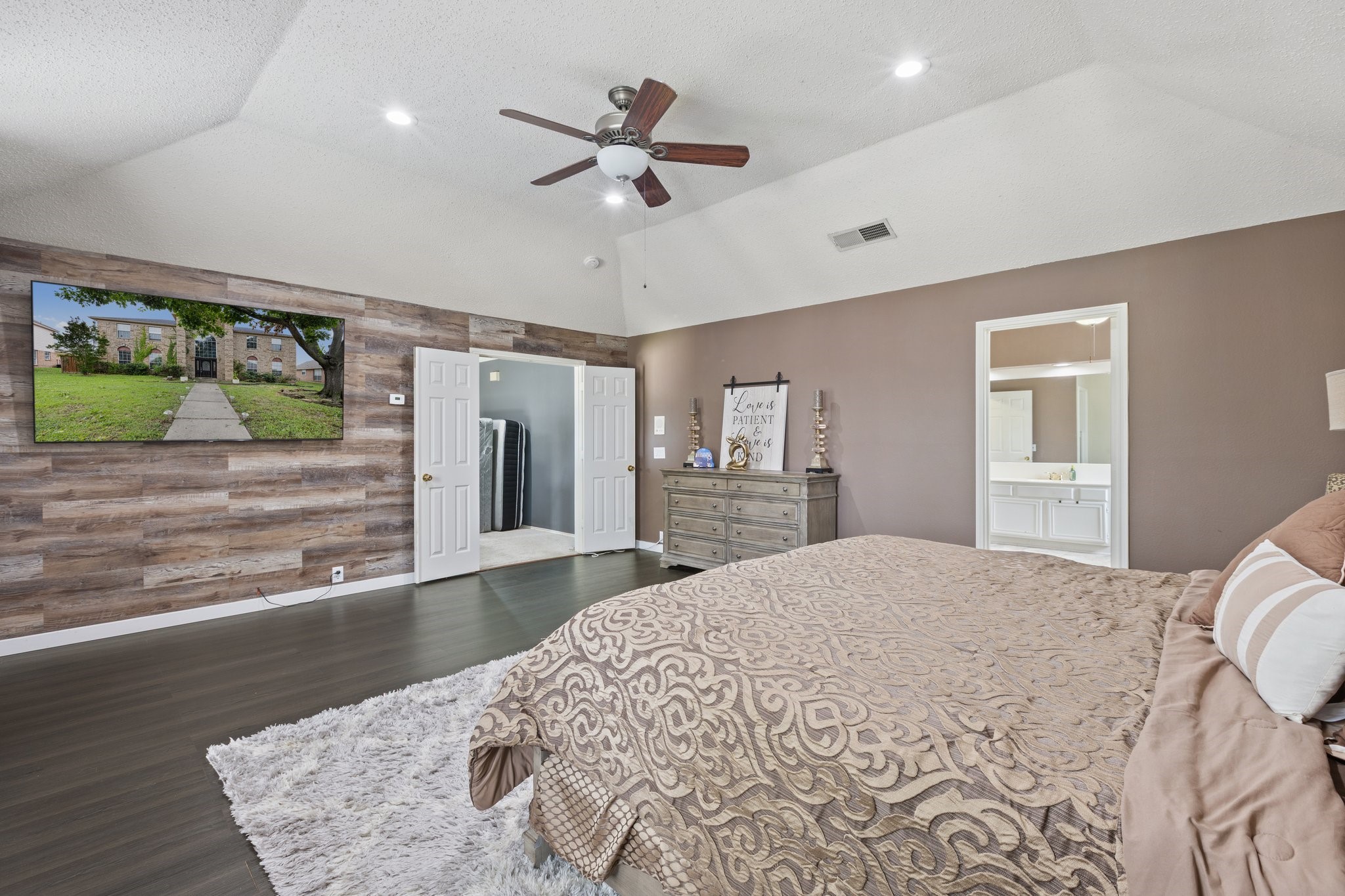 1317 Woodthorpe Drive