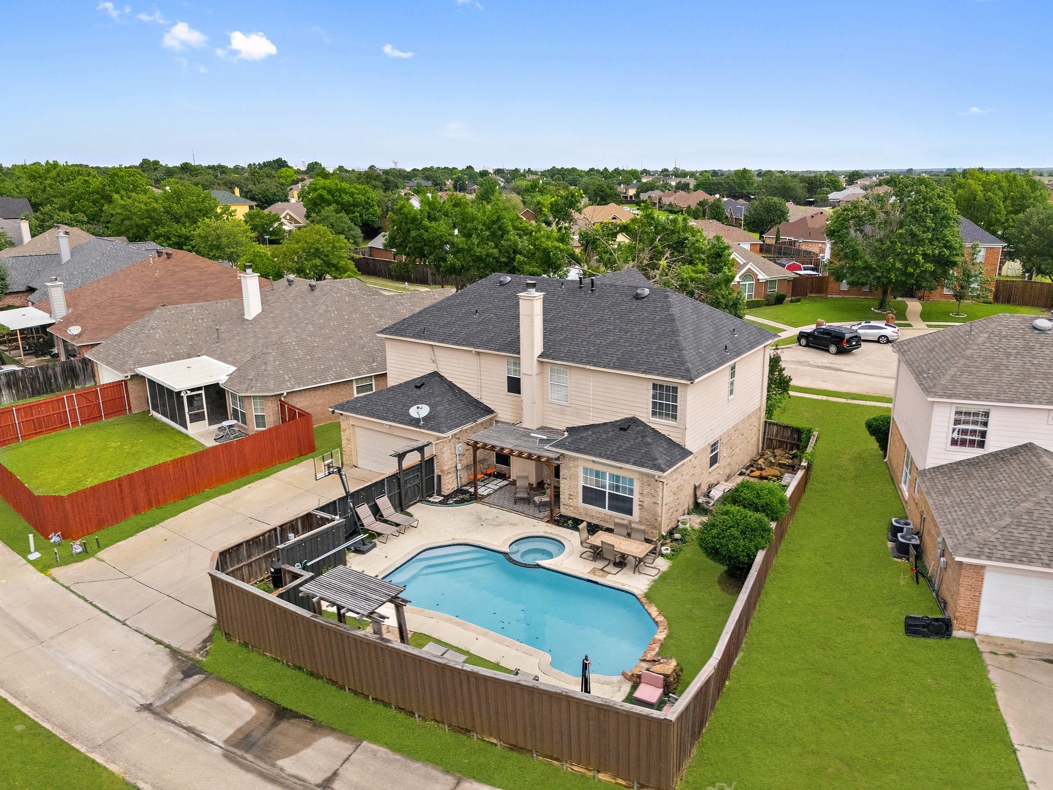 1317 Woodthorpe Drive
