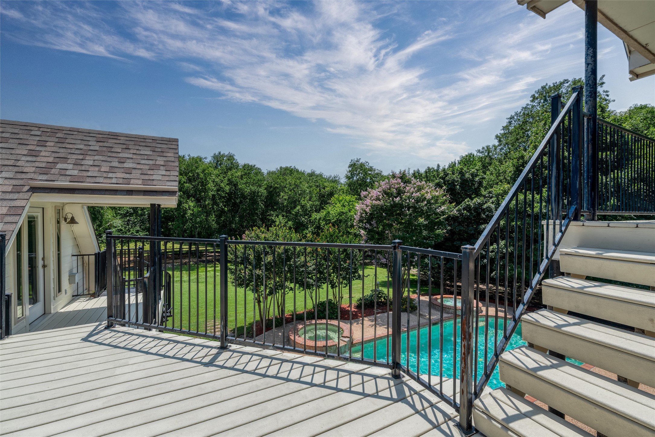 3873 Heritage Trail