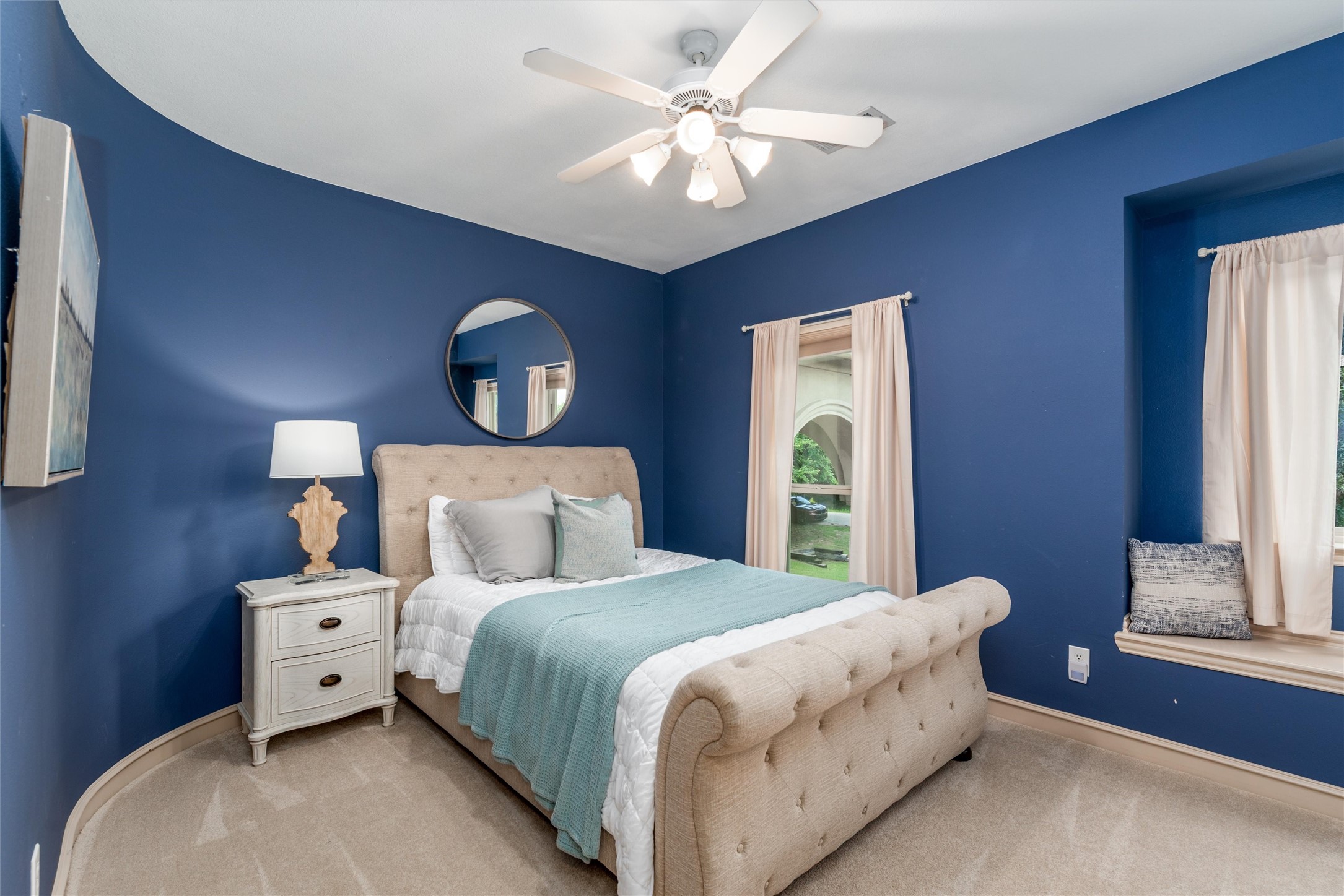3873 Heritage Trail