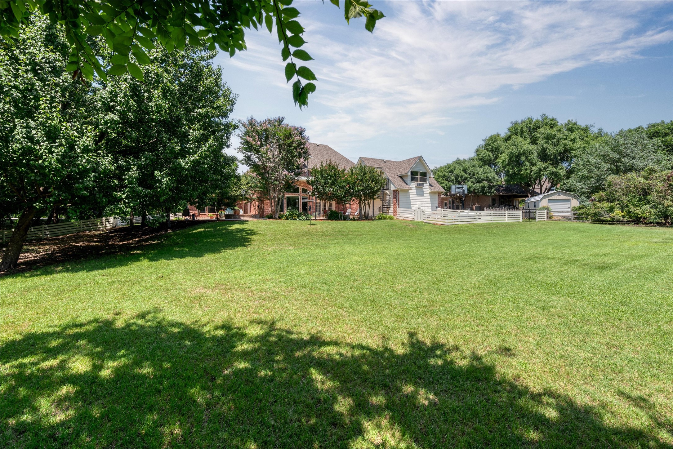 3873 Heritage Trail