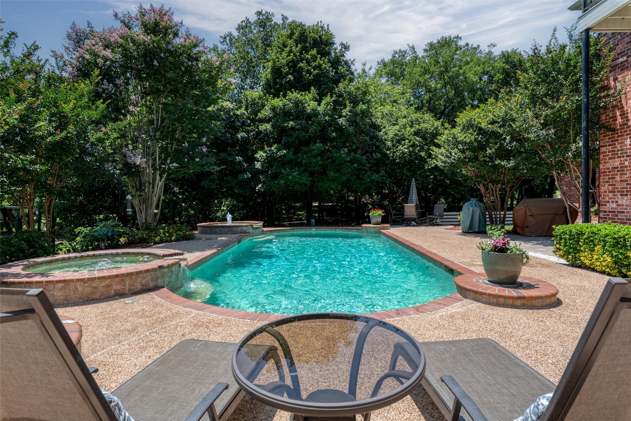 3873 Heritage Trail