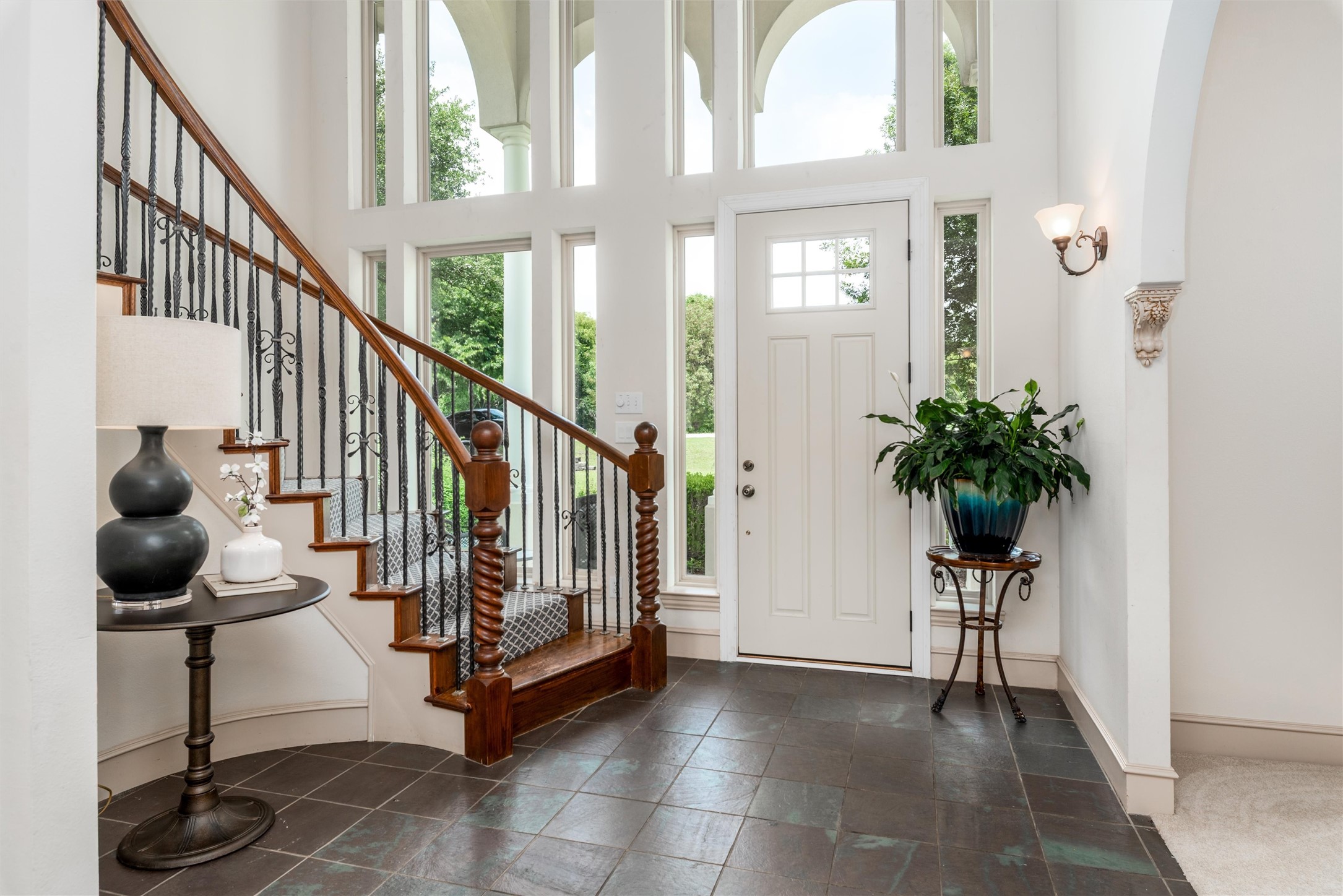 3873 Heritage Trail