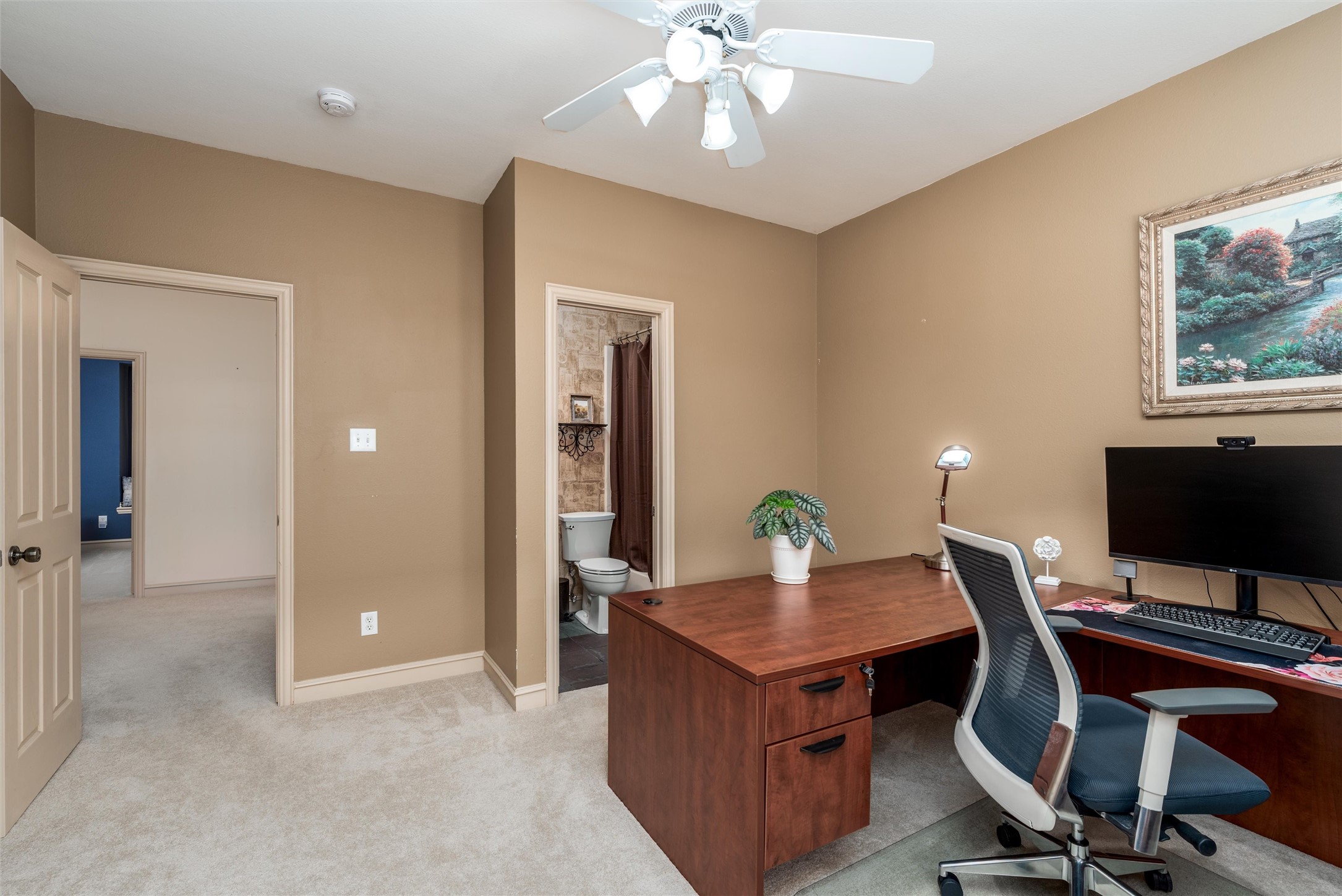 3873 Heritage Trail