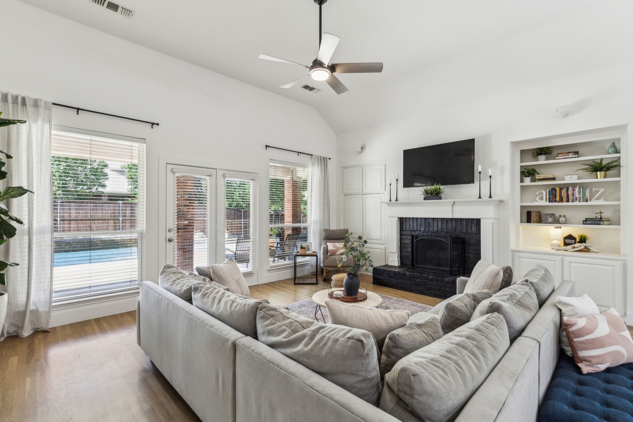 7209 Vanderbilt Drive