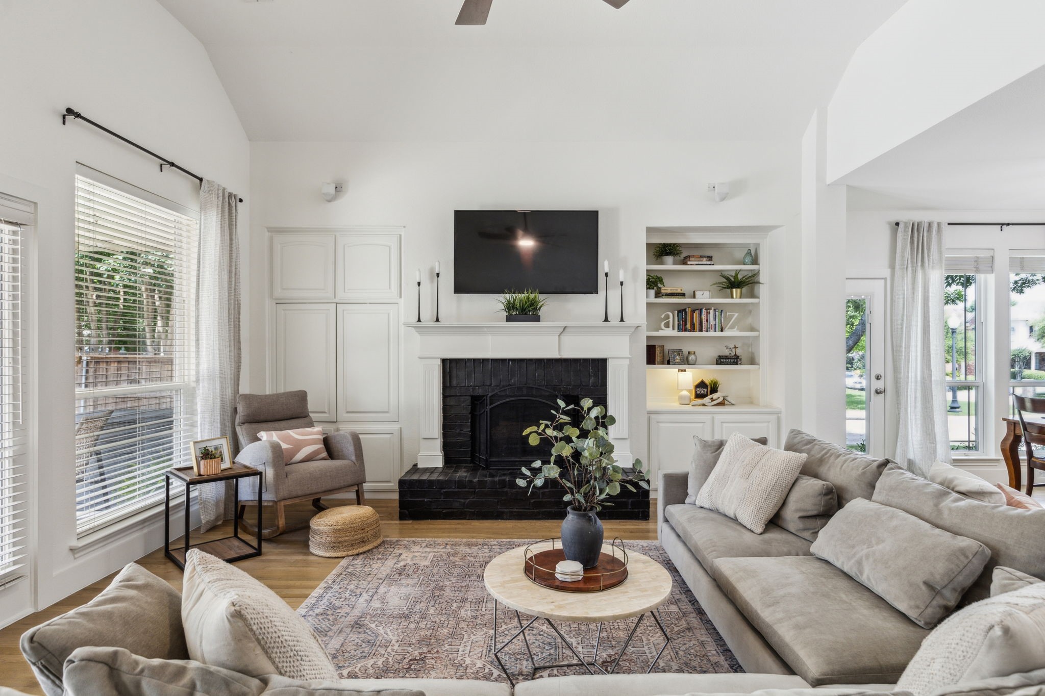 7209 Vanderbilt Drive