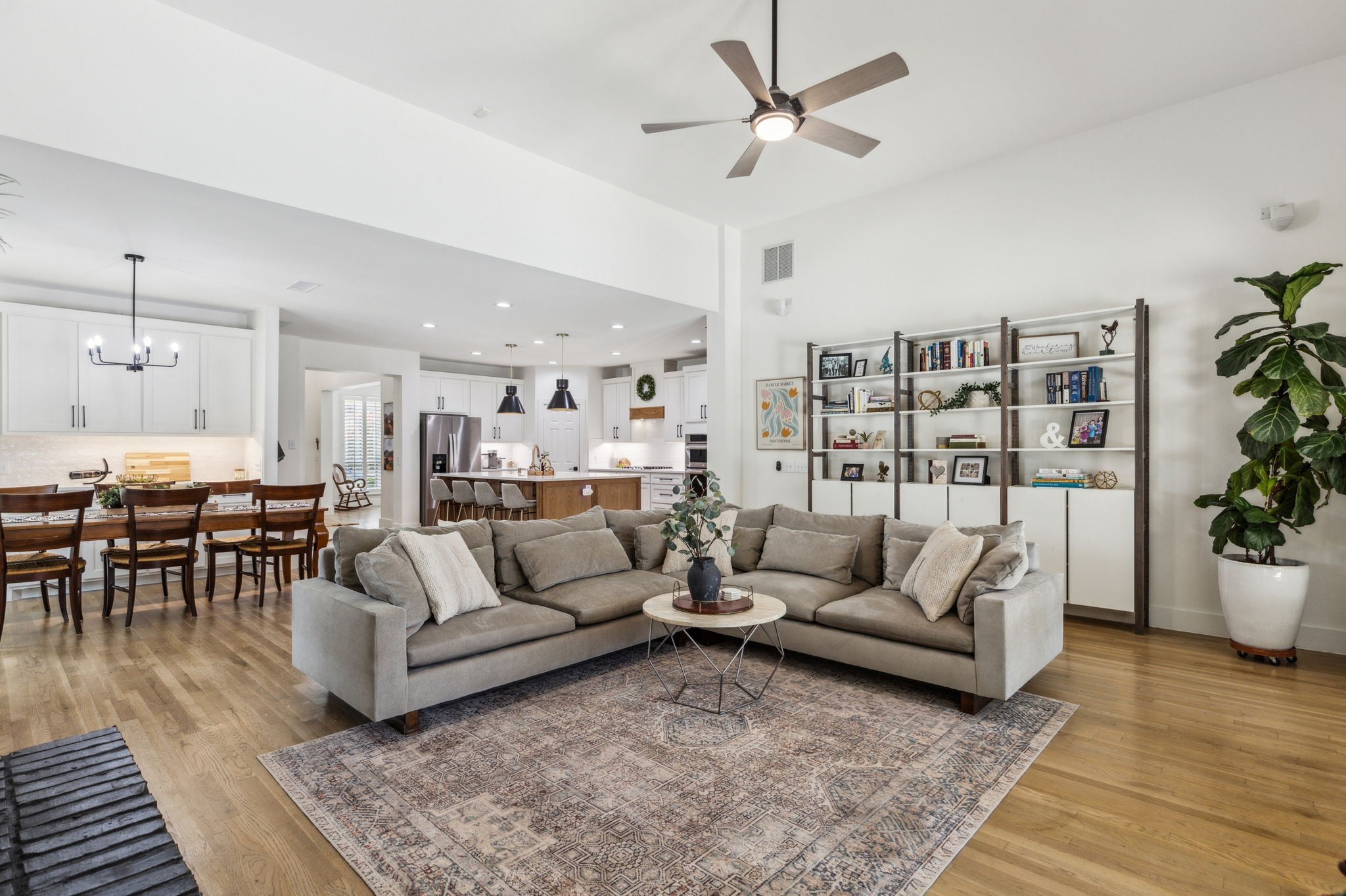 7209 Vanderbilt Drive