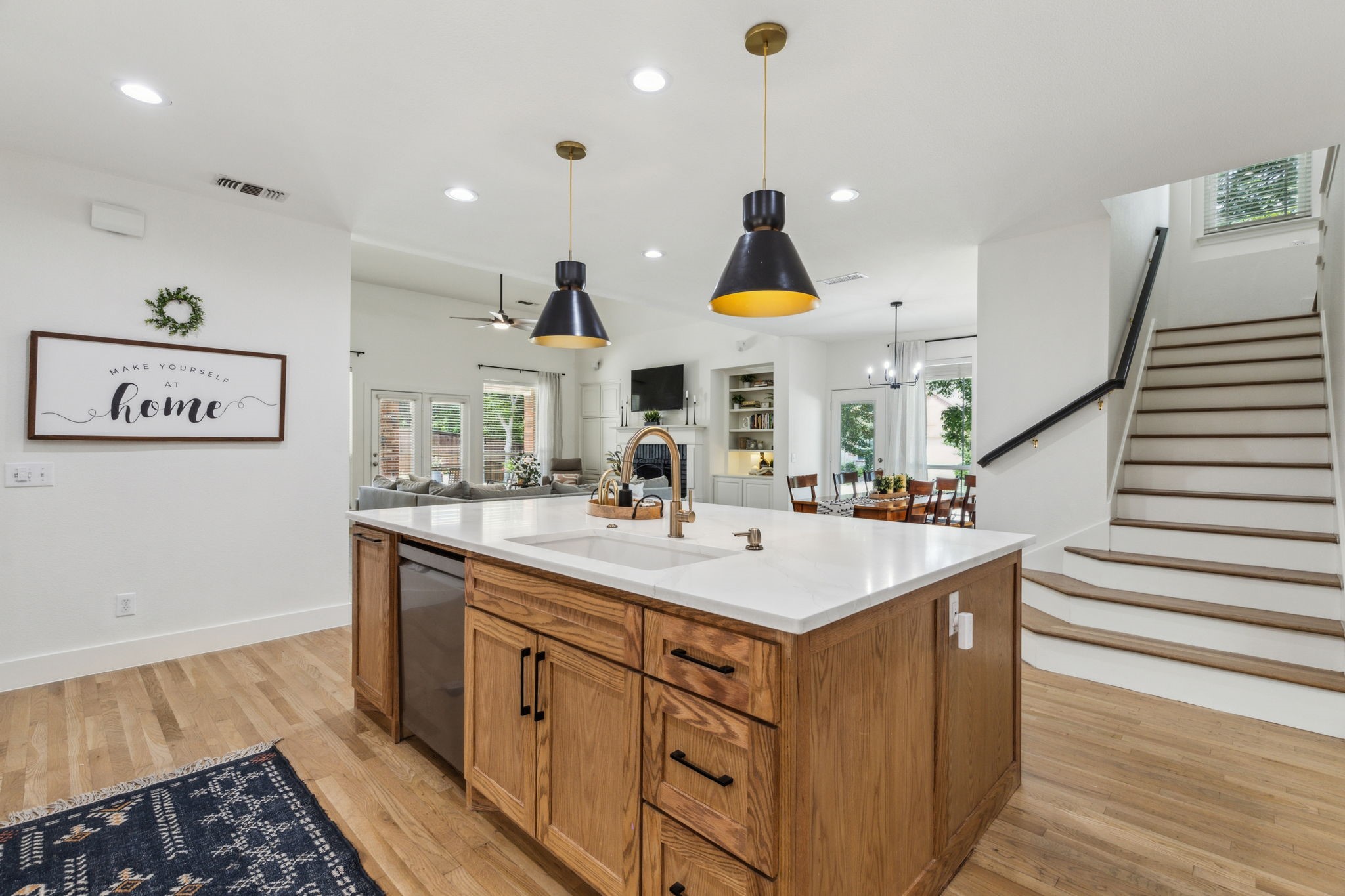 7209 Vanderbilt Drive