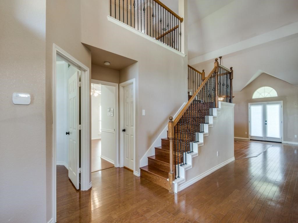 7321 Ridgemoor Lane
