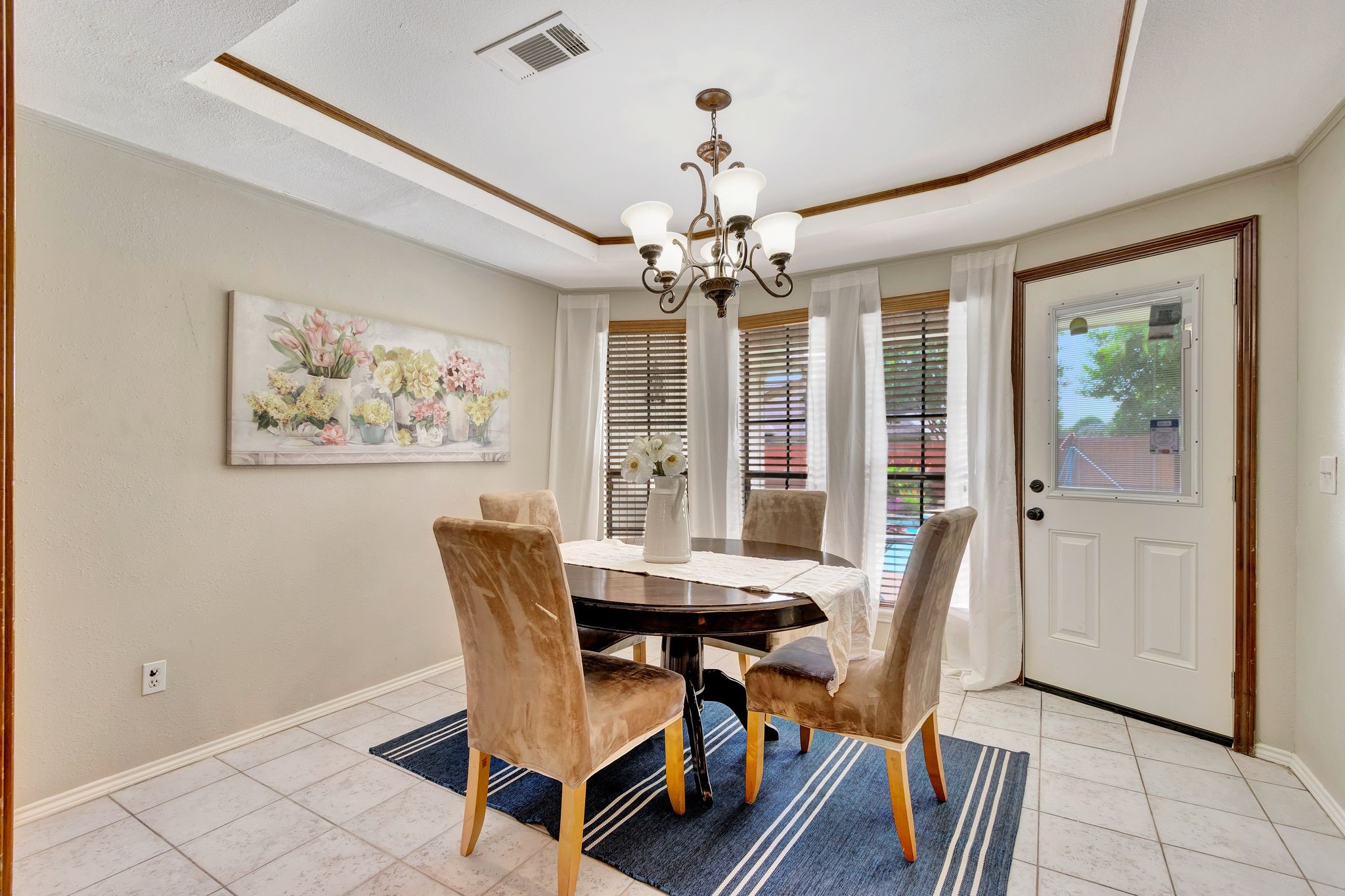 2605 Pickwick Lane