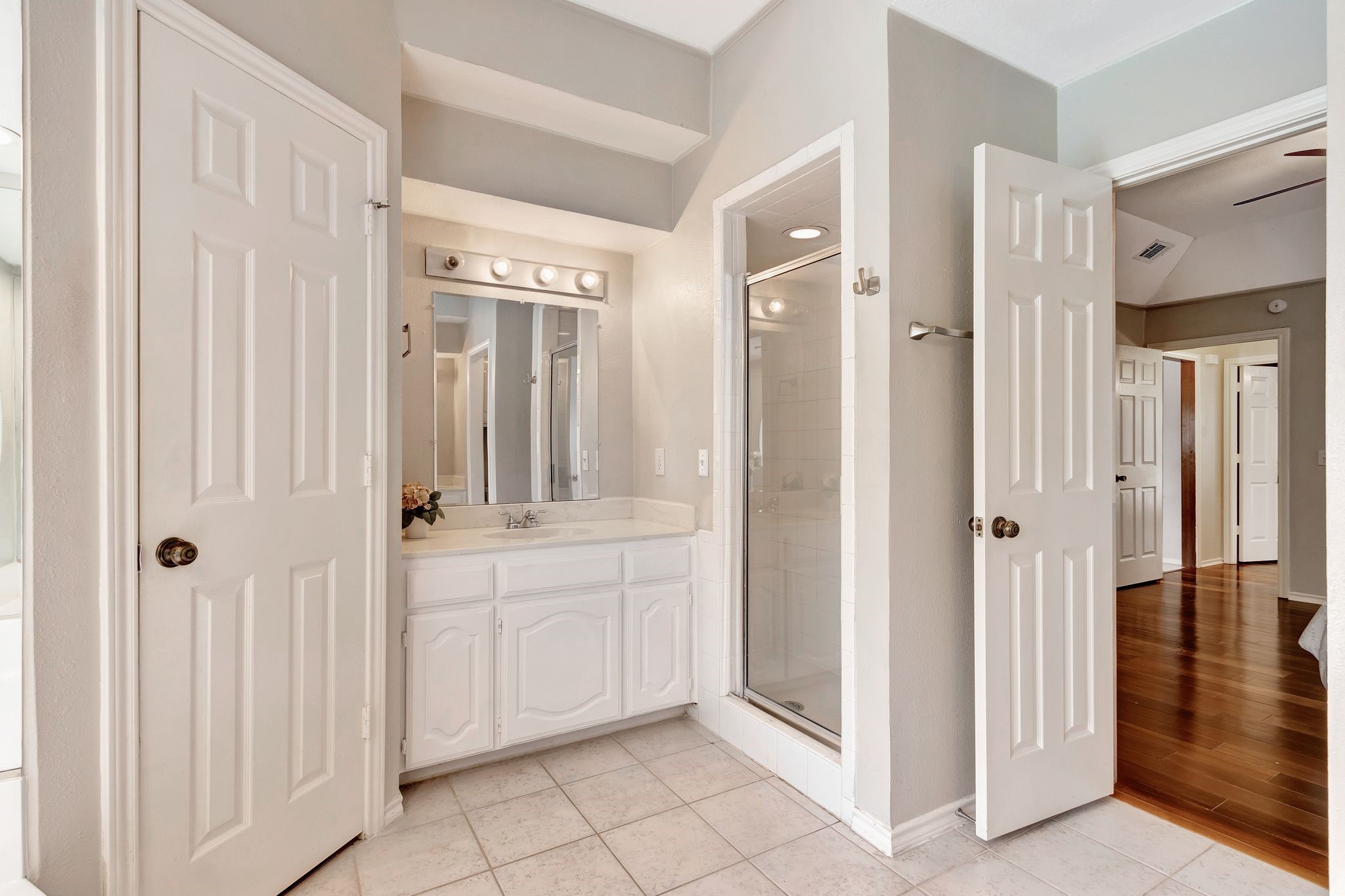 2605 Pickwick Lane