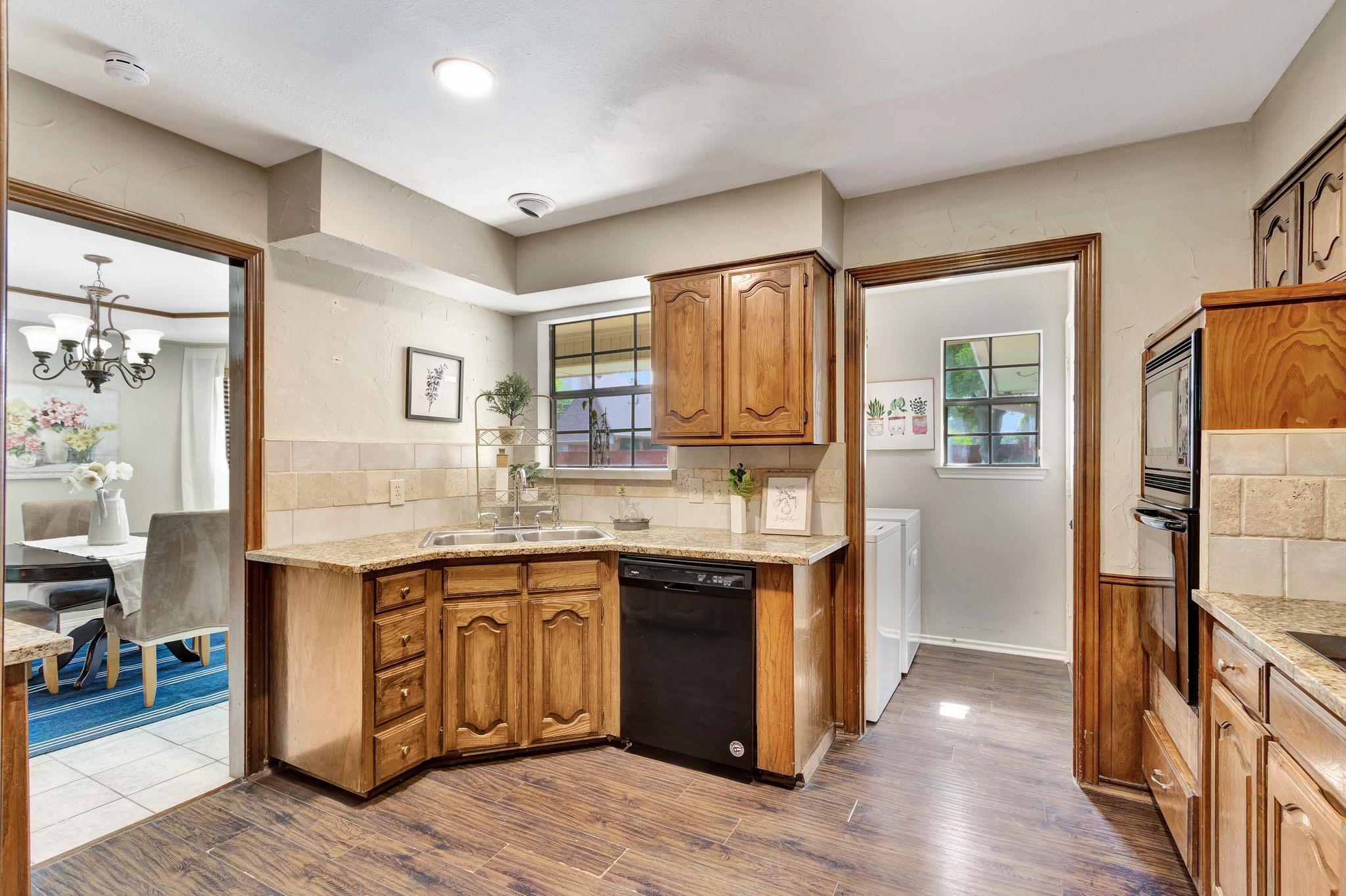 2605 Pickwick Lane
