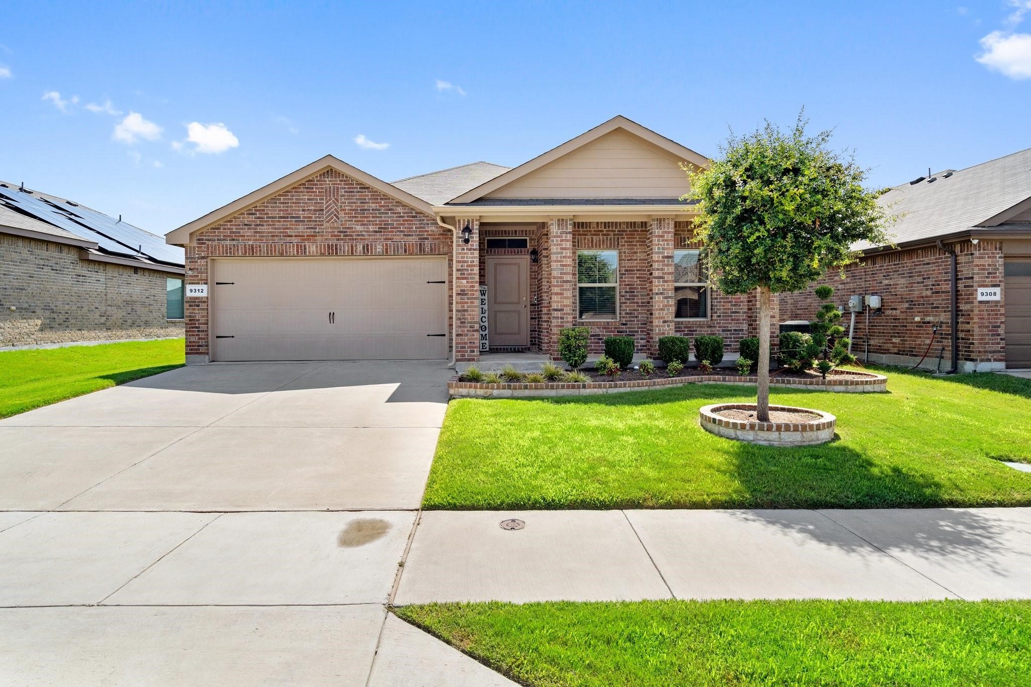9312 Leveret Lane