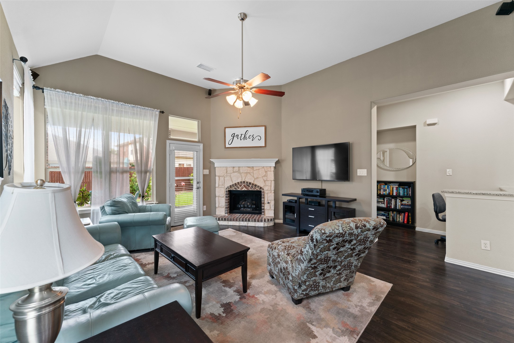 209 Willet Court