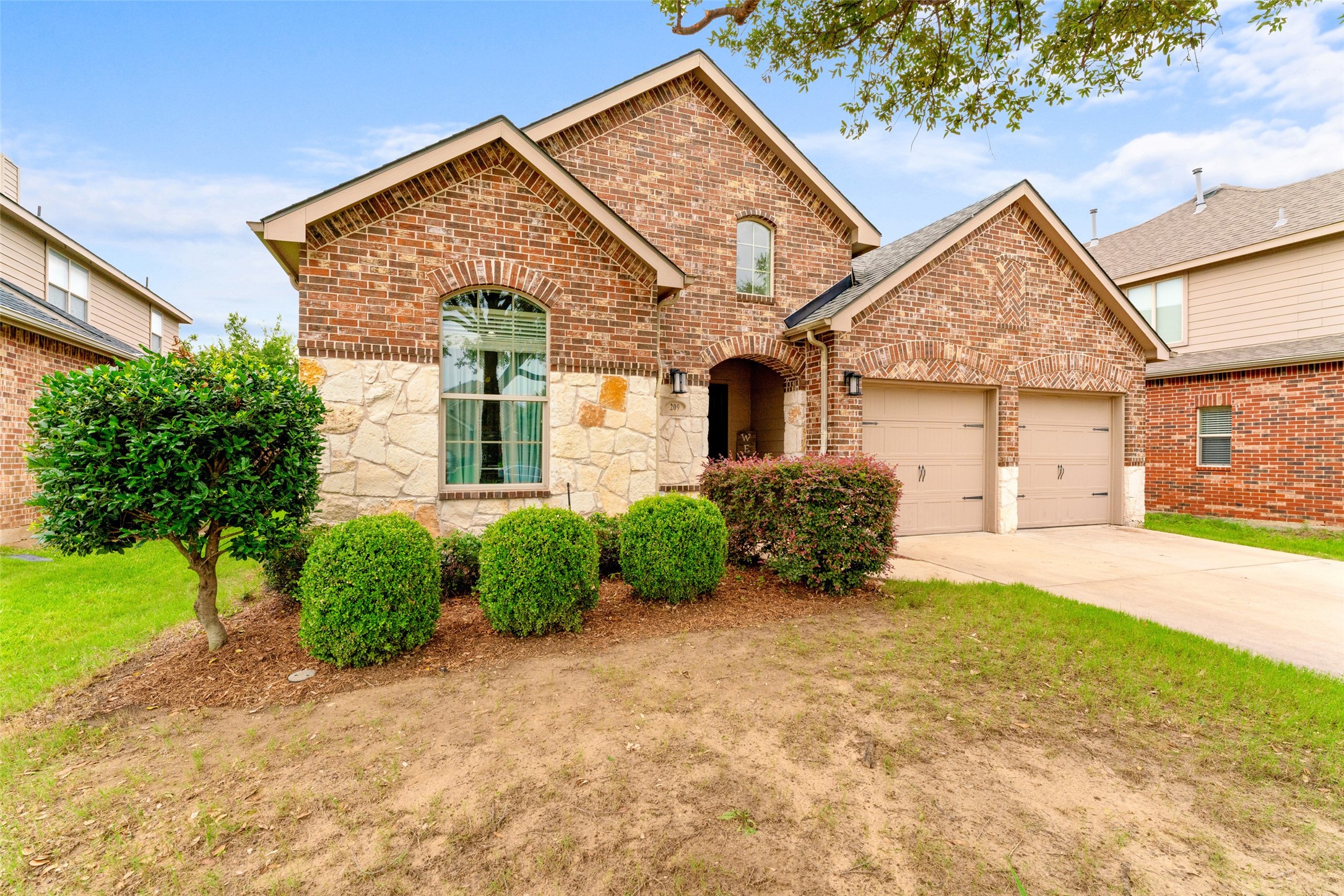 209 Willet Court