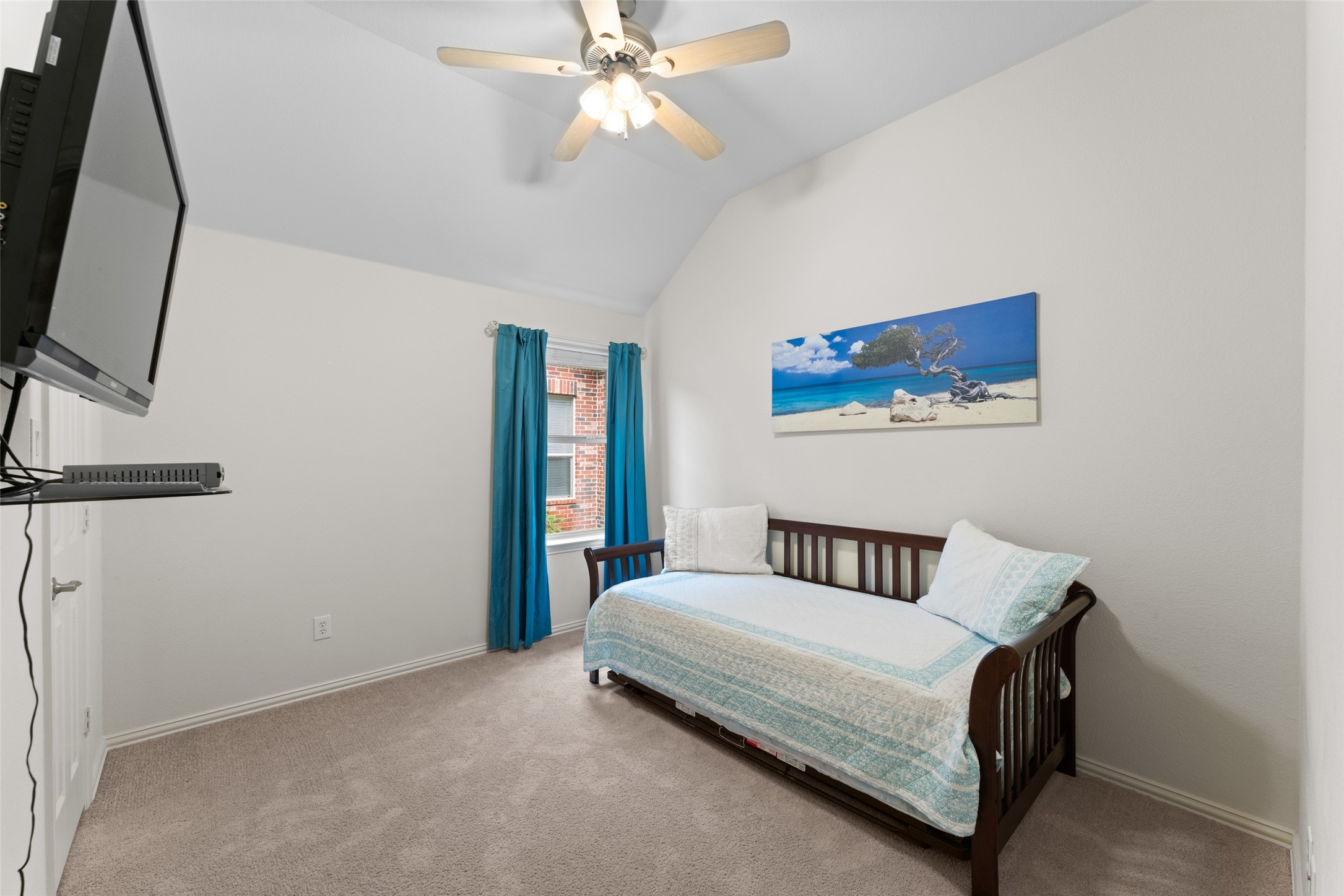 209 Willet Court