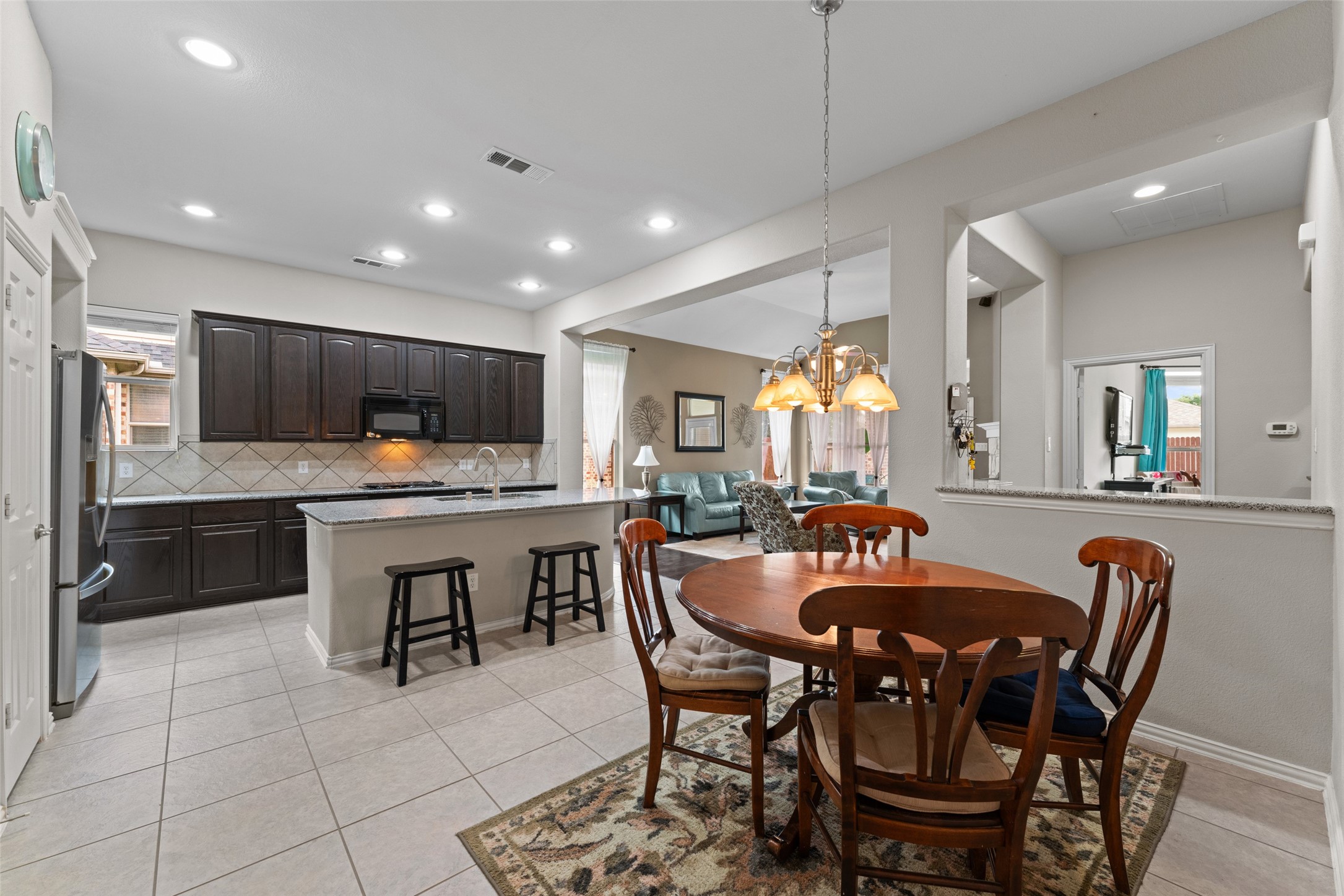 209 Willet Court