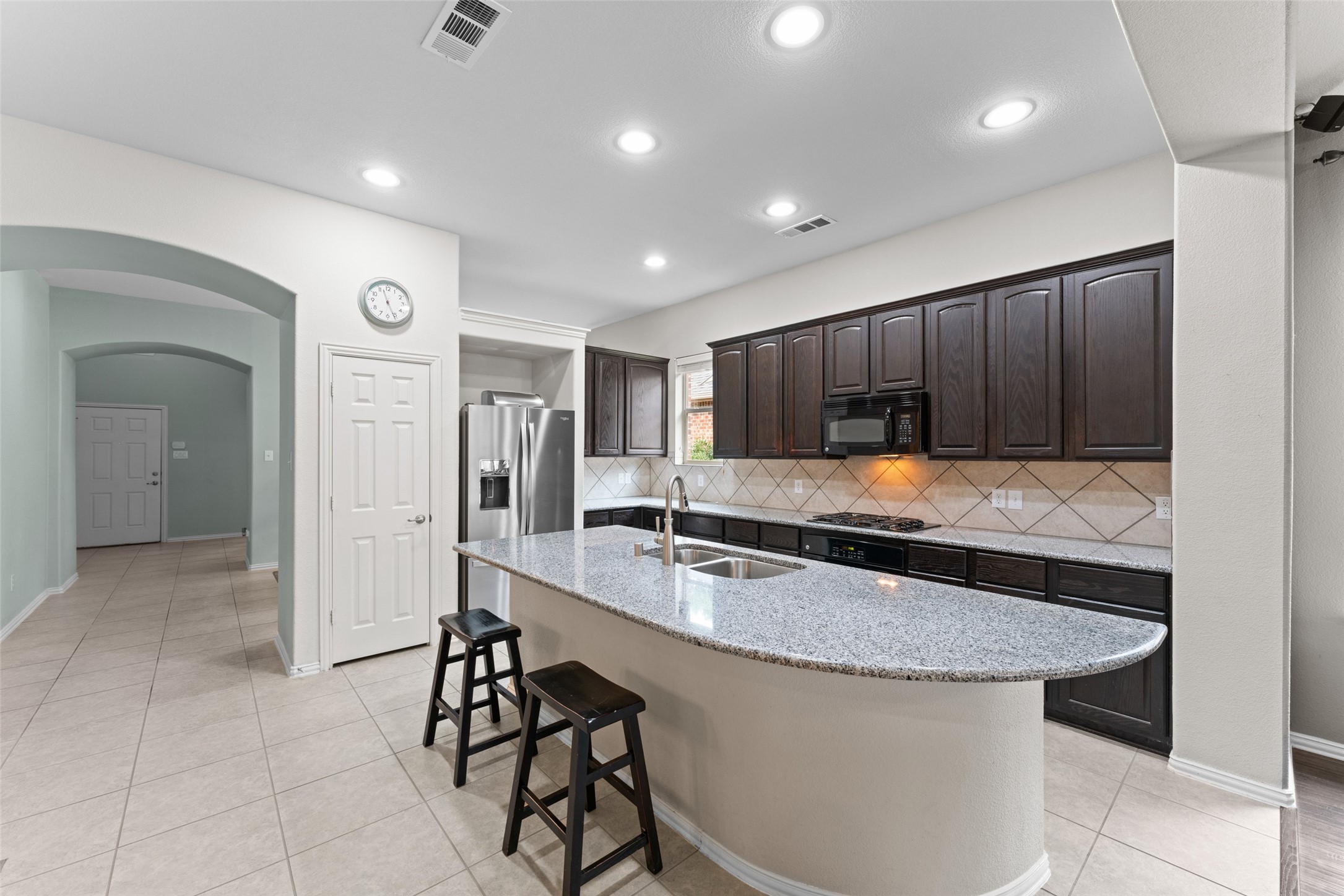 209 Willet Court