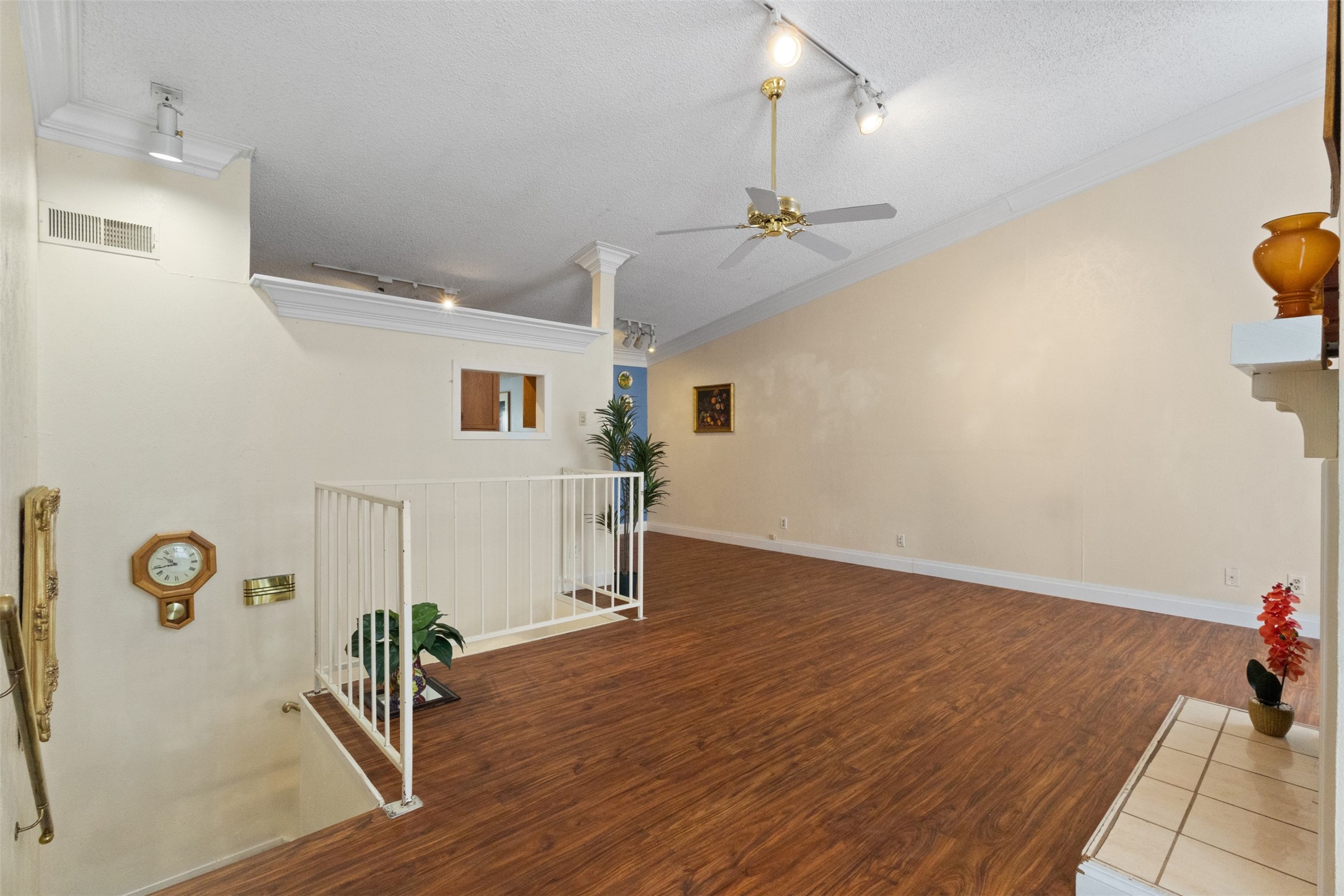 6503 Ridgecrest Road 107G
