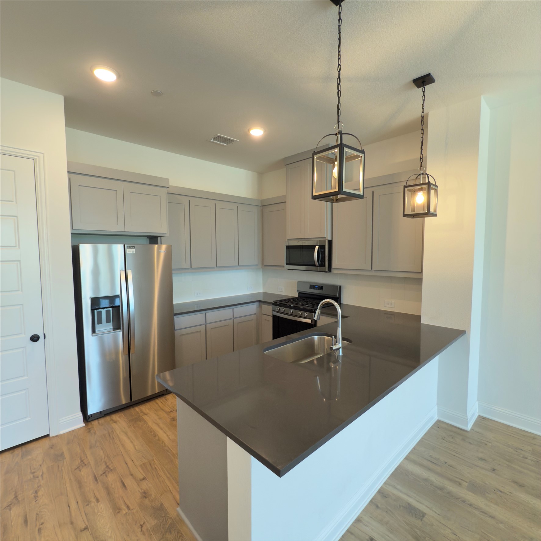 837 Lennox Drive