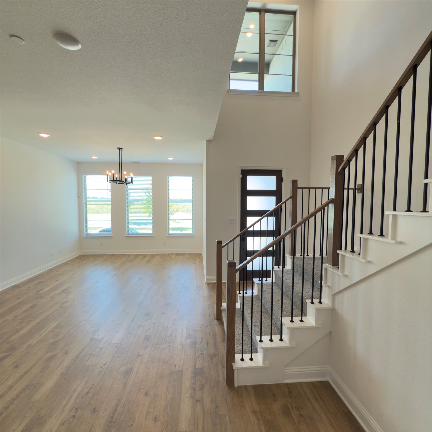 837 Lennox Drive
