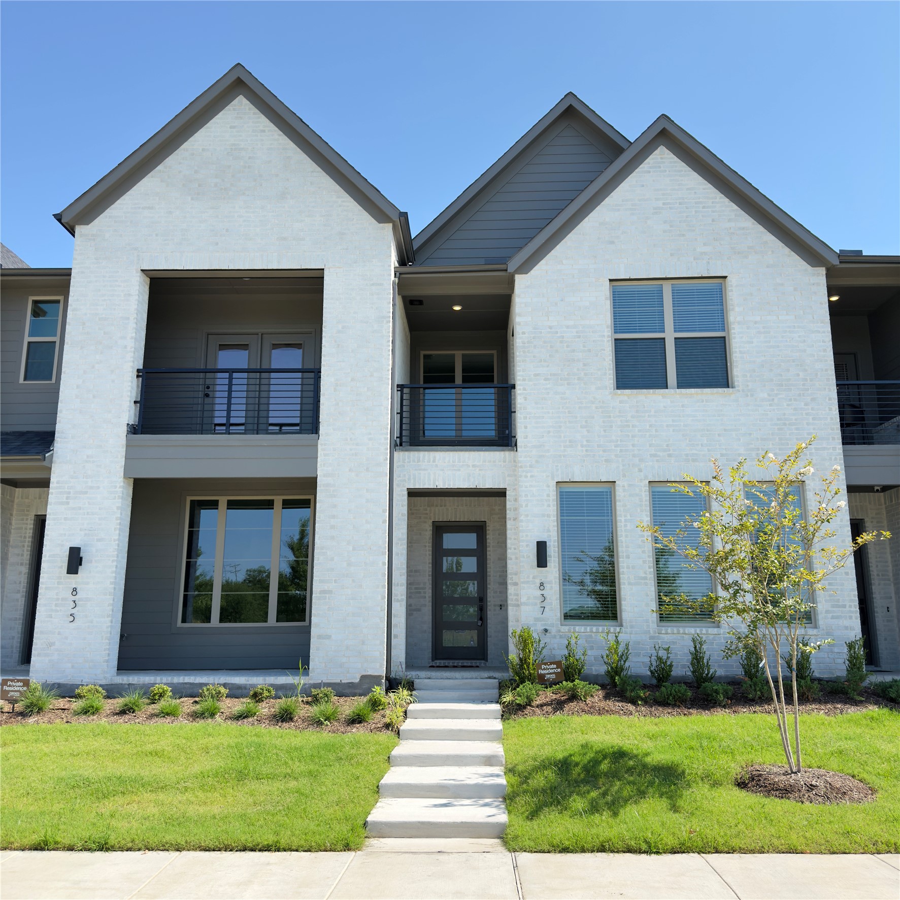 837 Lennox Drive