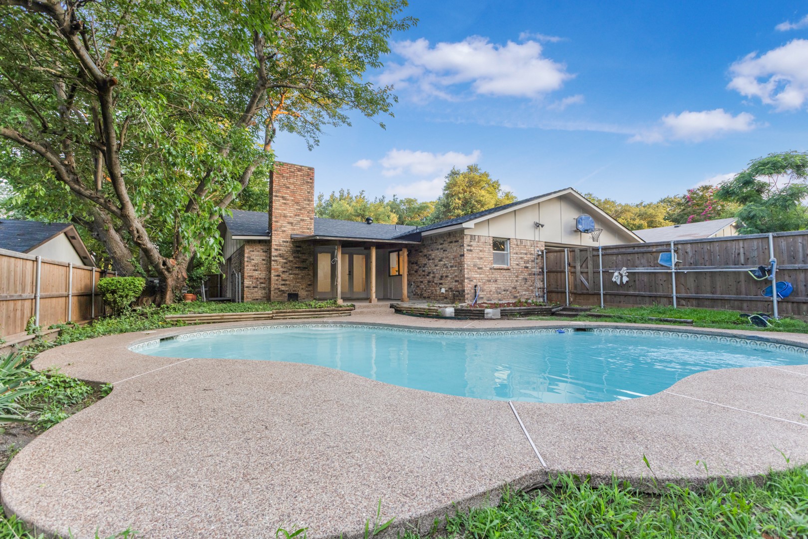 2905 Clover Valley Drive