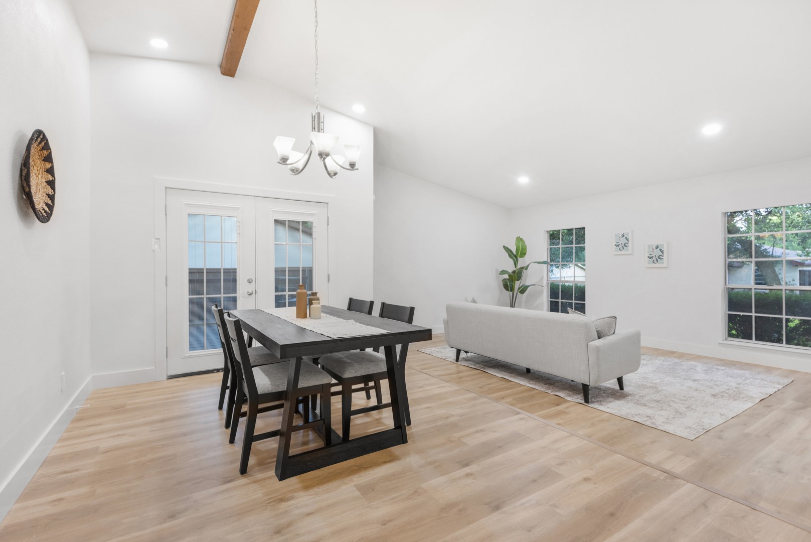 2905 Clover Valley Drive