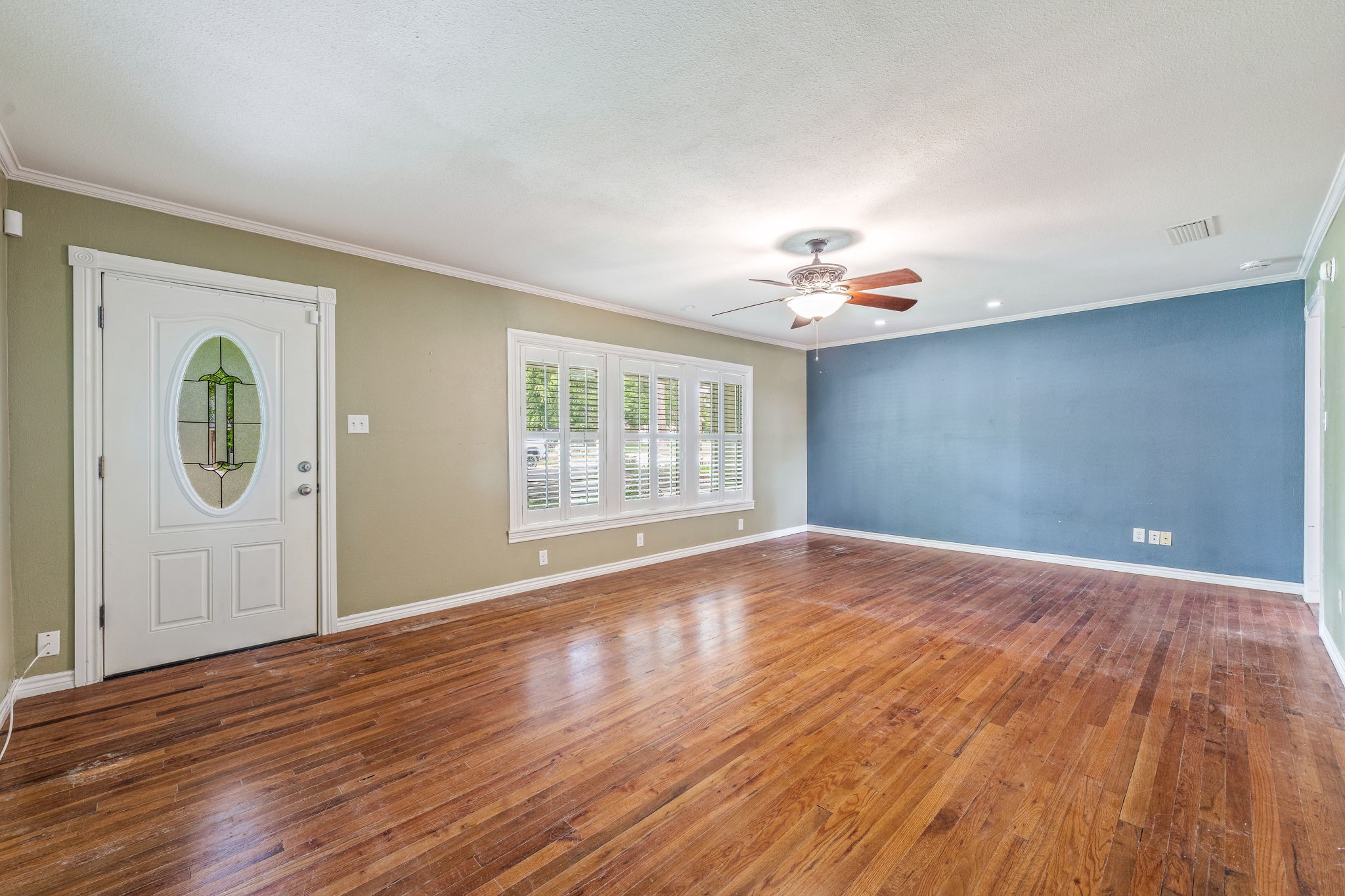 109 Greenview Drive