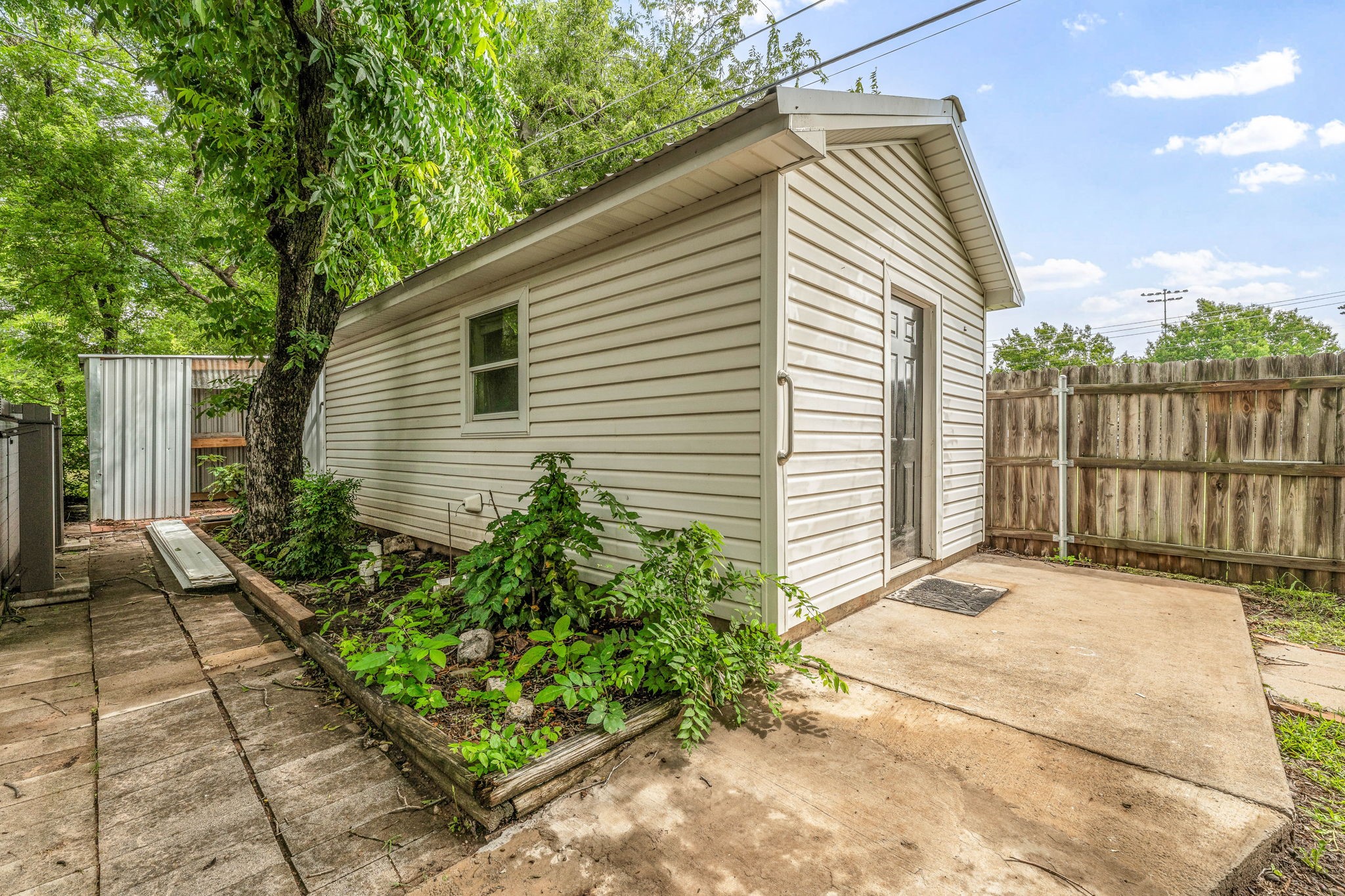 109 Greenview Drive