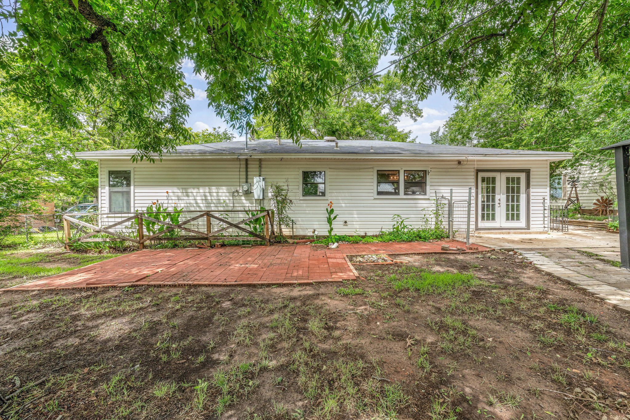 109 Greenview Drive