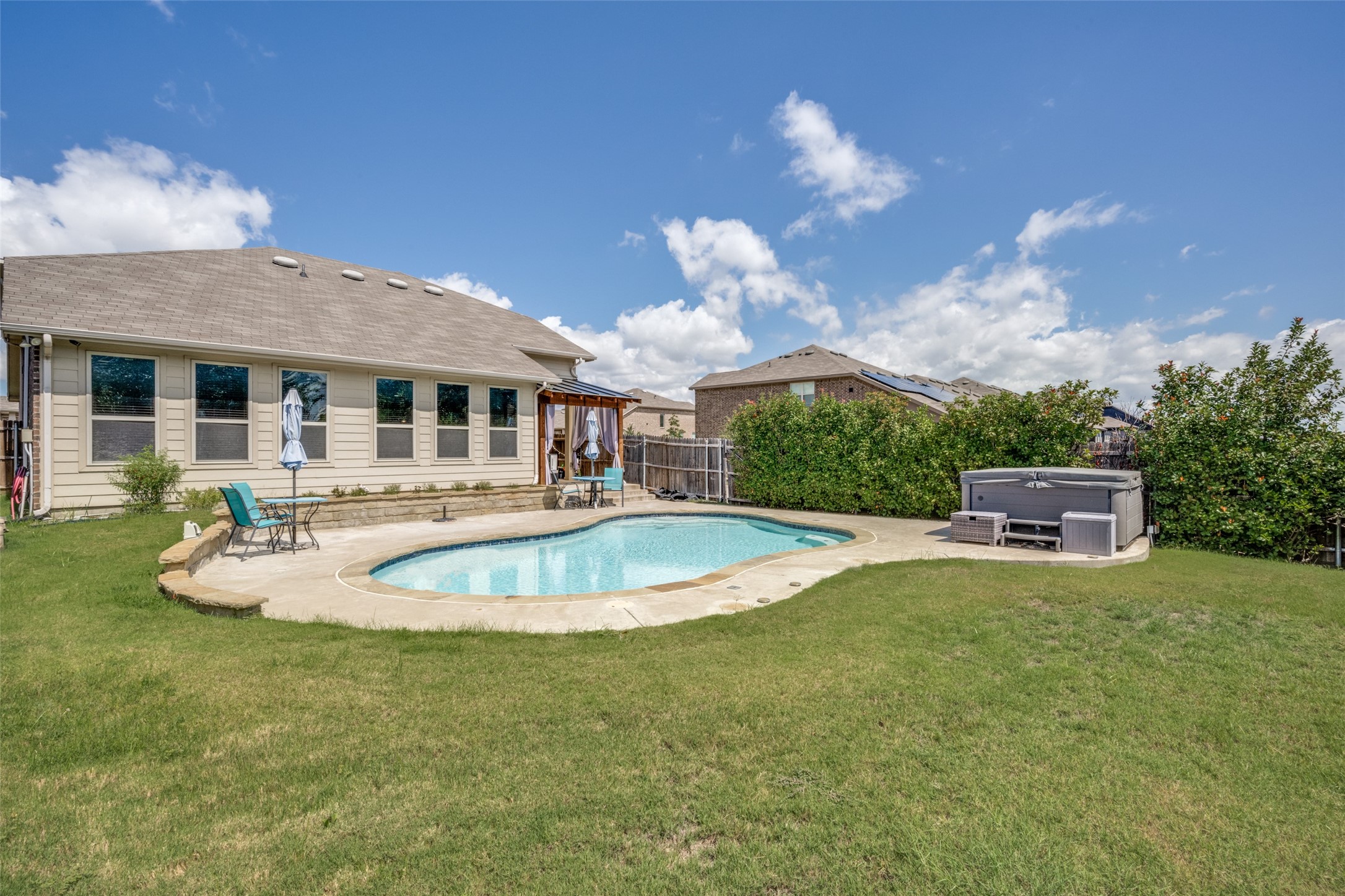 5804 Dolores Place