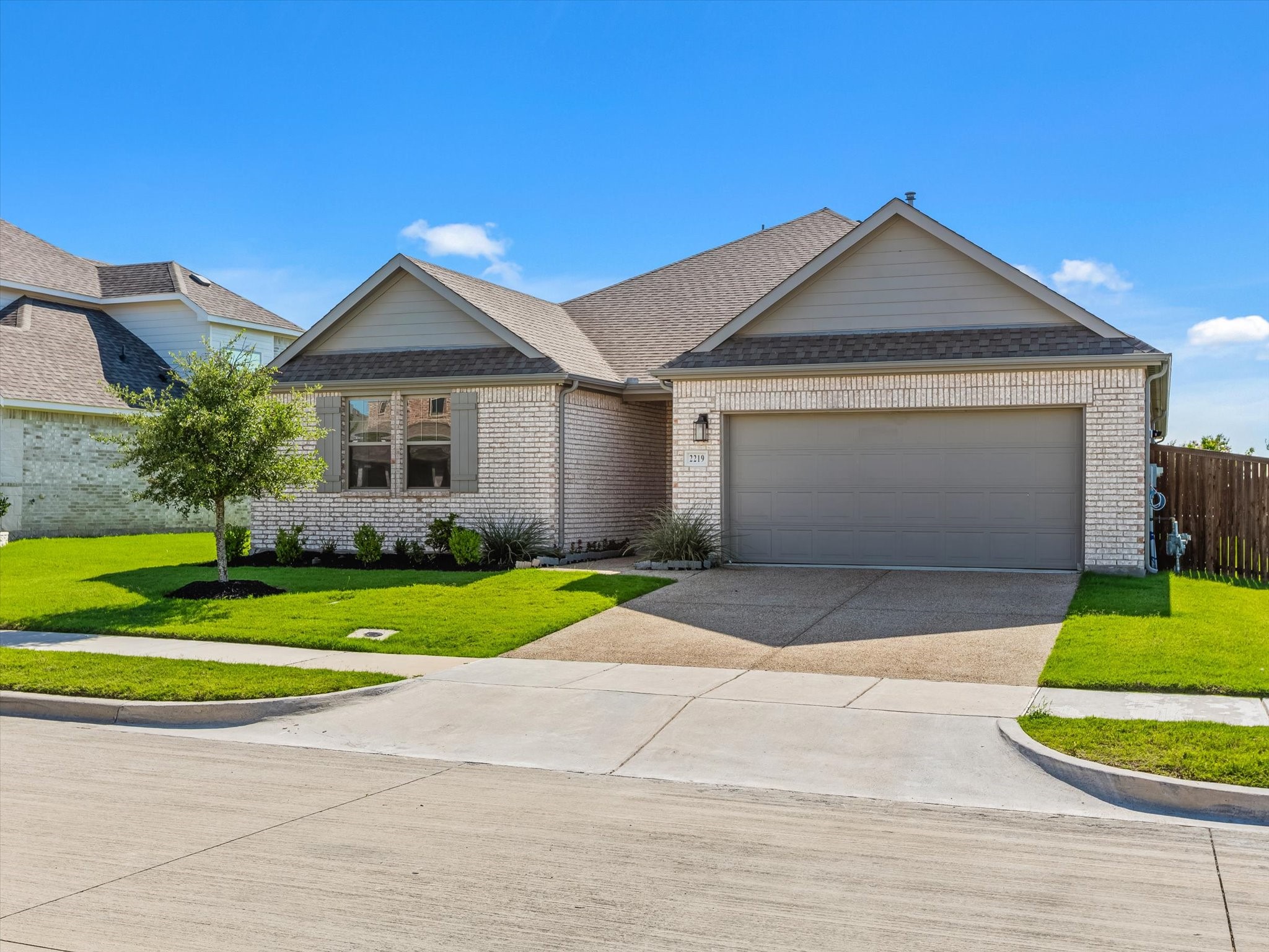 2219 Primrose Trail